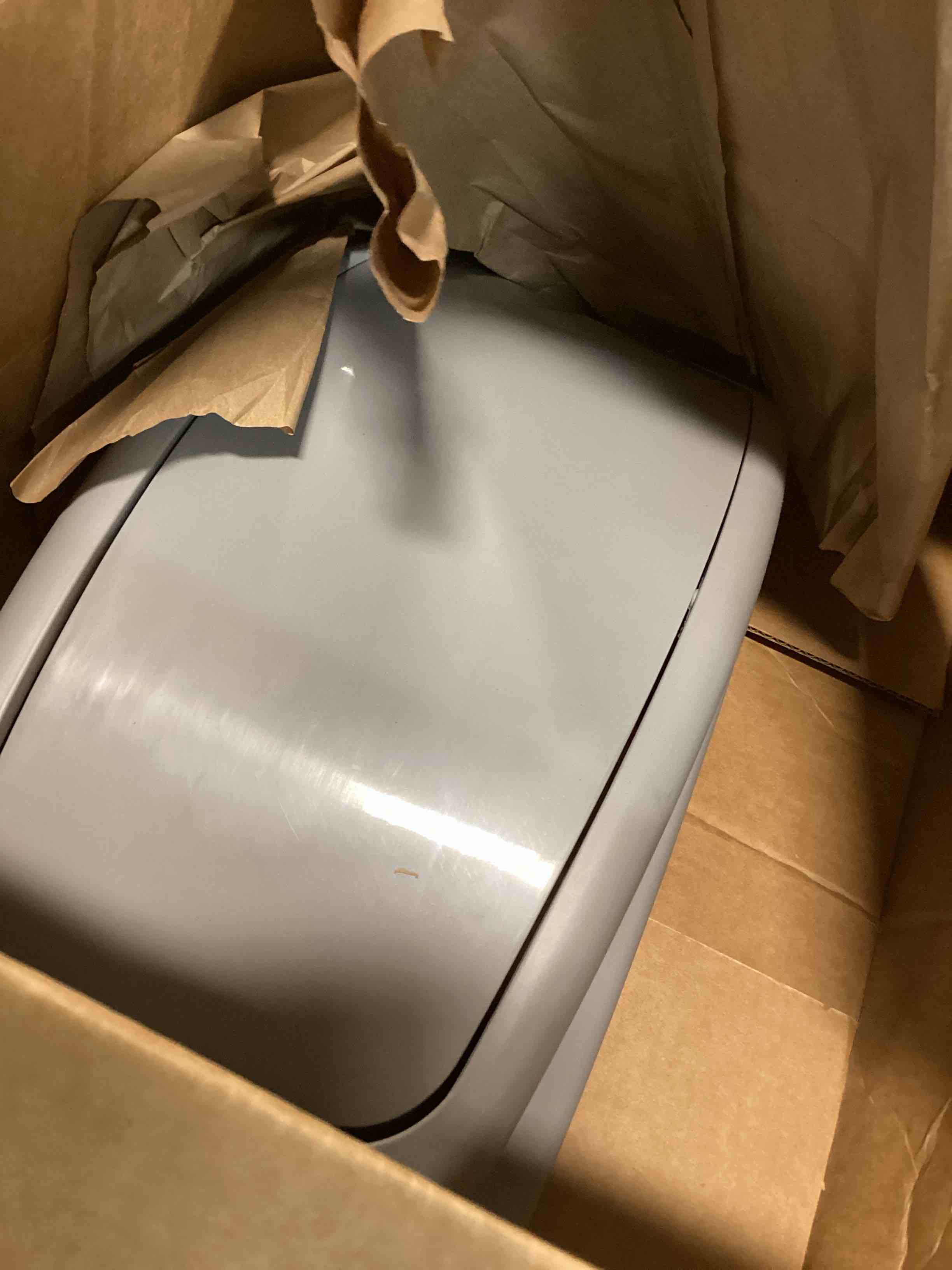 https://s3.amazonaws.com/lotting-images-prod/bidfta/ORG6204945_1714503015627.jpeg