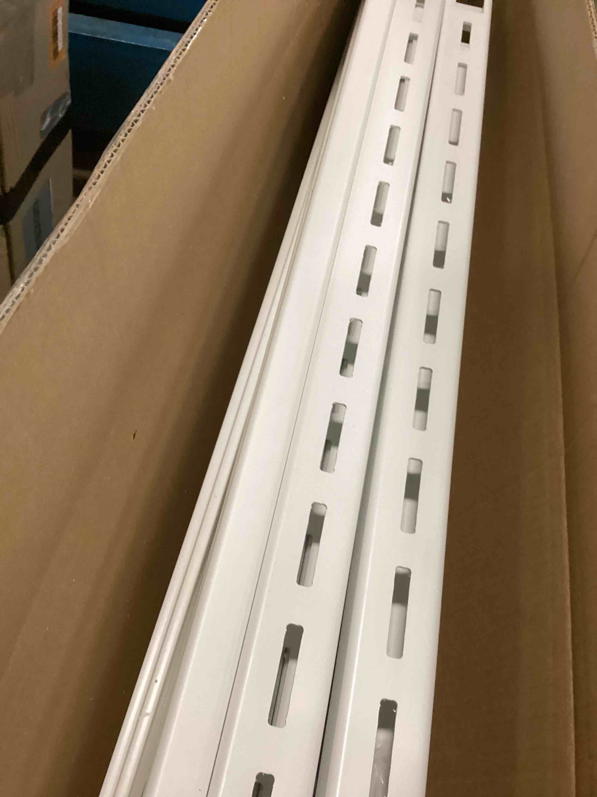 https://s3.amazonaws.com/lotting-images-prod/bidfta/ORG6207679_1714479477659.jpeg