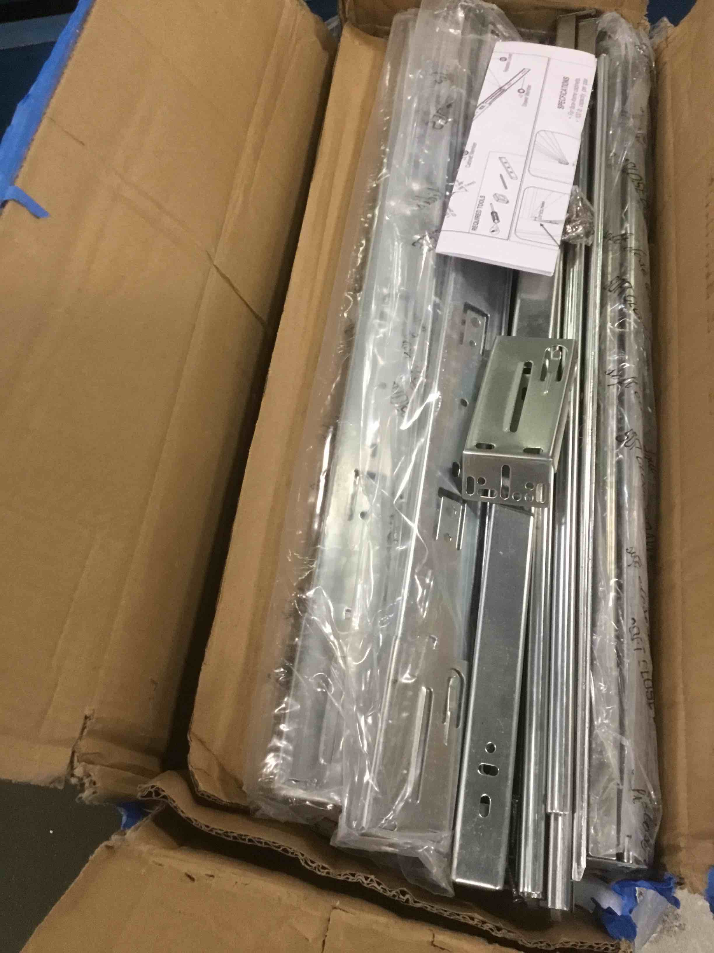 https://s3.amazonaws.com/lotting-images-prod/bidfta/ORG6208155_1714656884873.jpeg