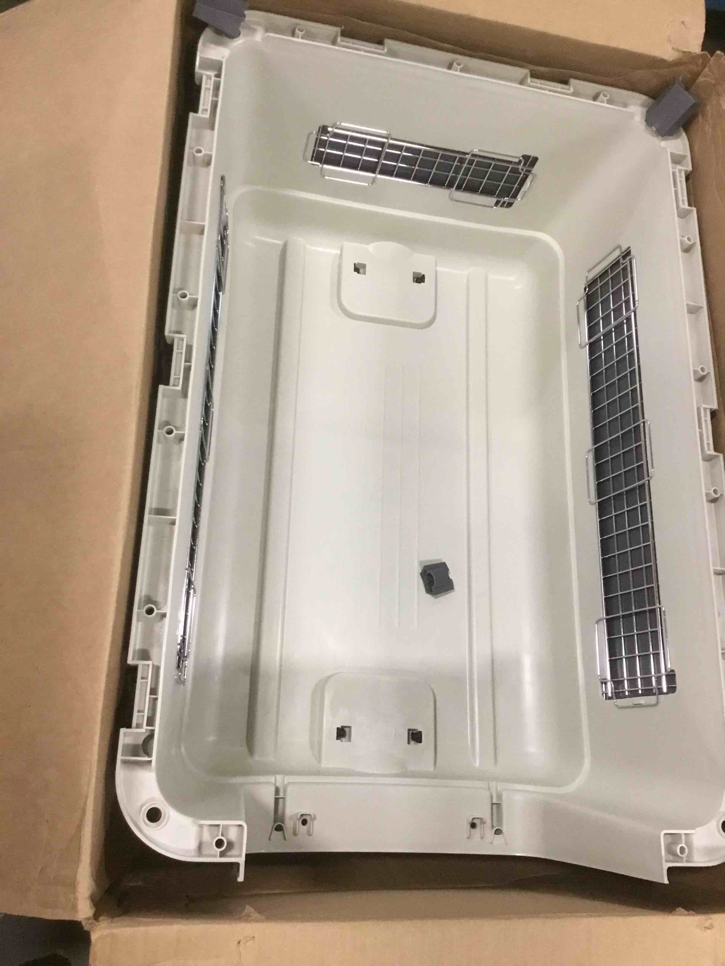 https://s3.amazonaws.com/lotting-images-prod/bidfta/ORG6208367_1714740203370.jpeg