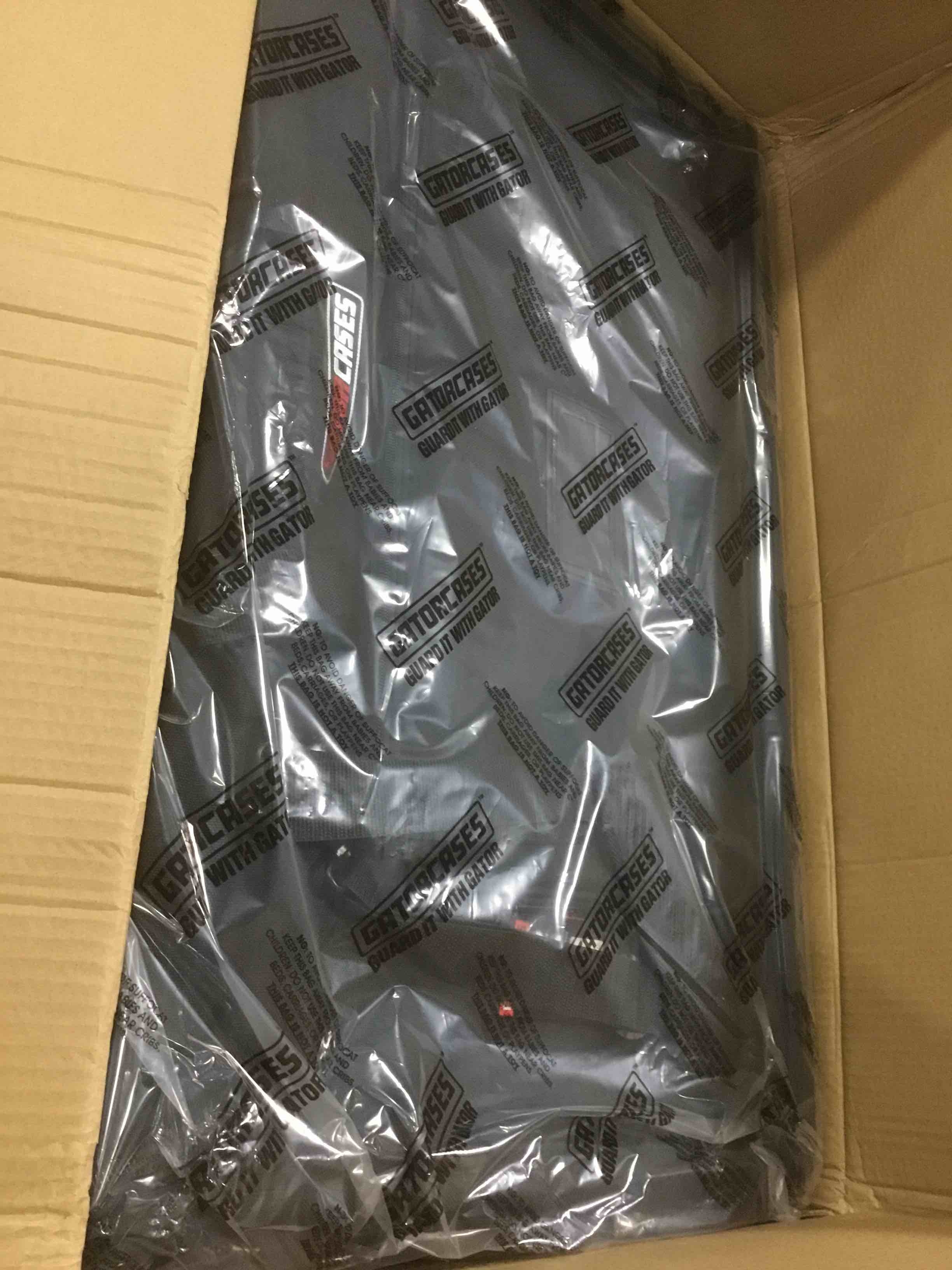 https://s3.amazonaws.com/lotting-images-prod/bidfta/ORG6208583_1714764267390.jpeg