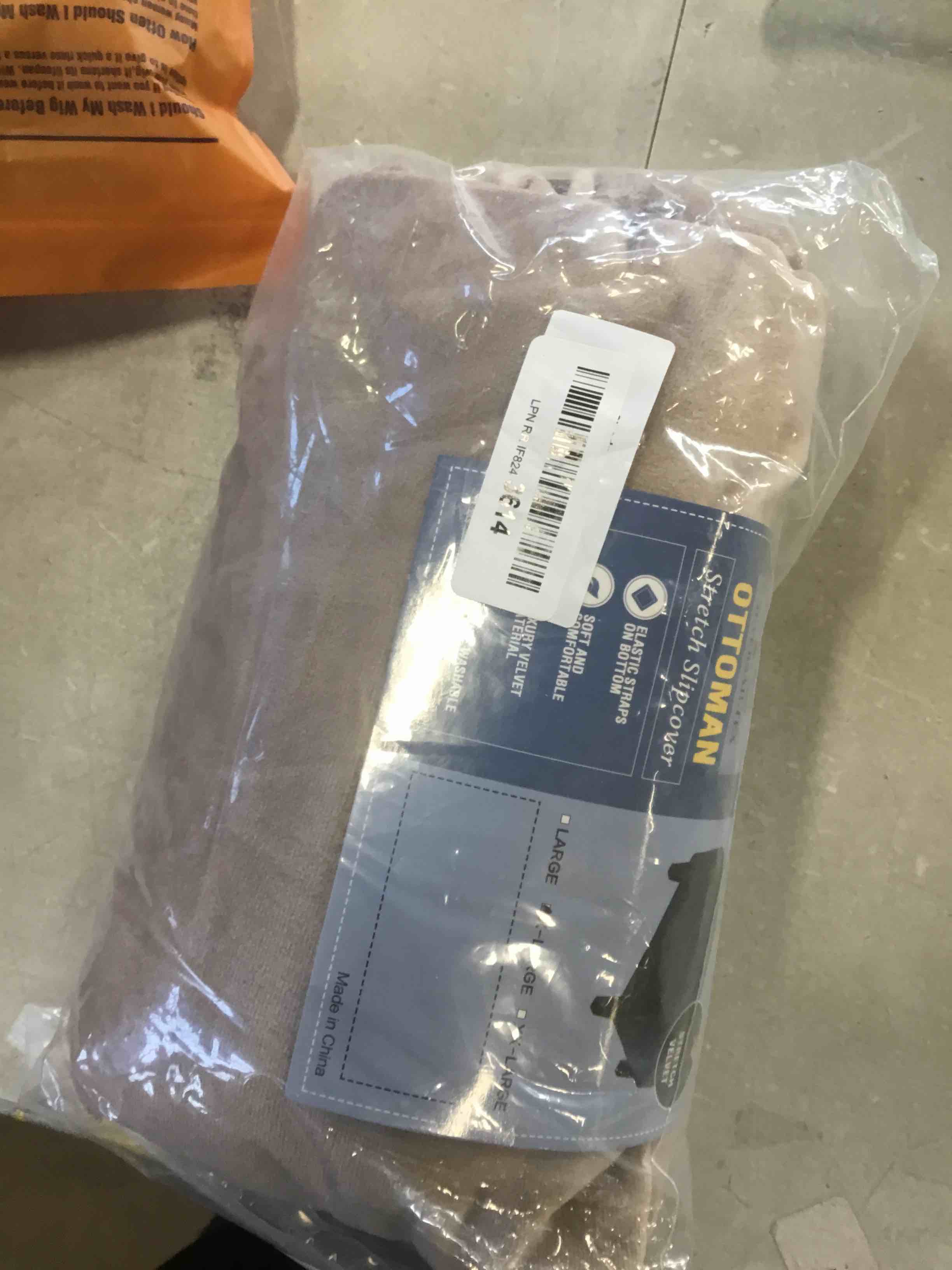 https://s3.amazonaws.com/lotting-images-prod/bidfta/ORG6209432_1714394689069.jpeg