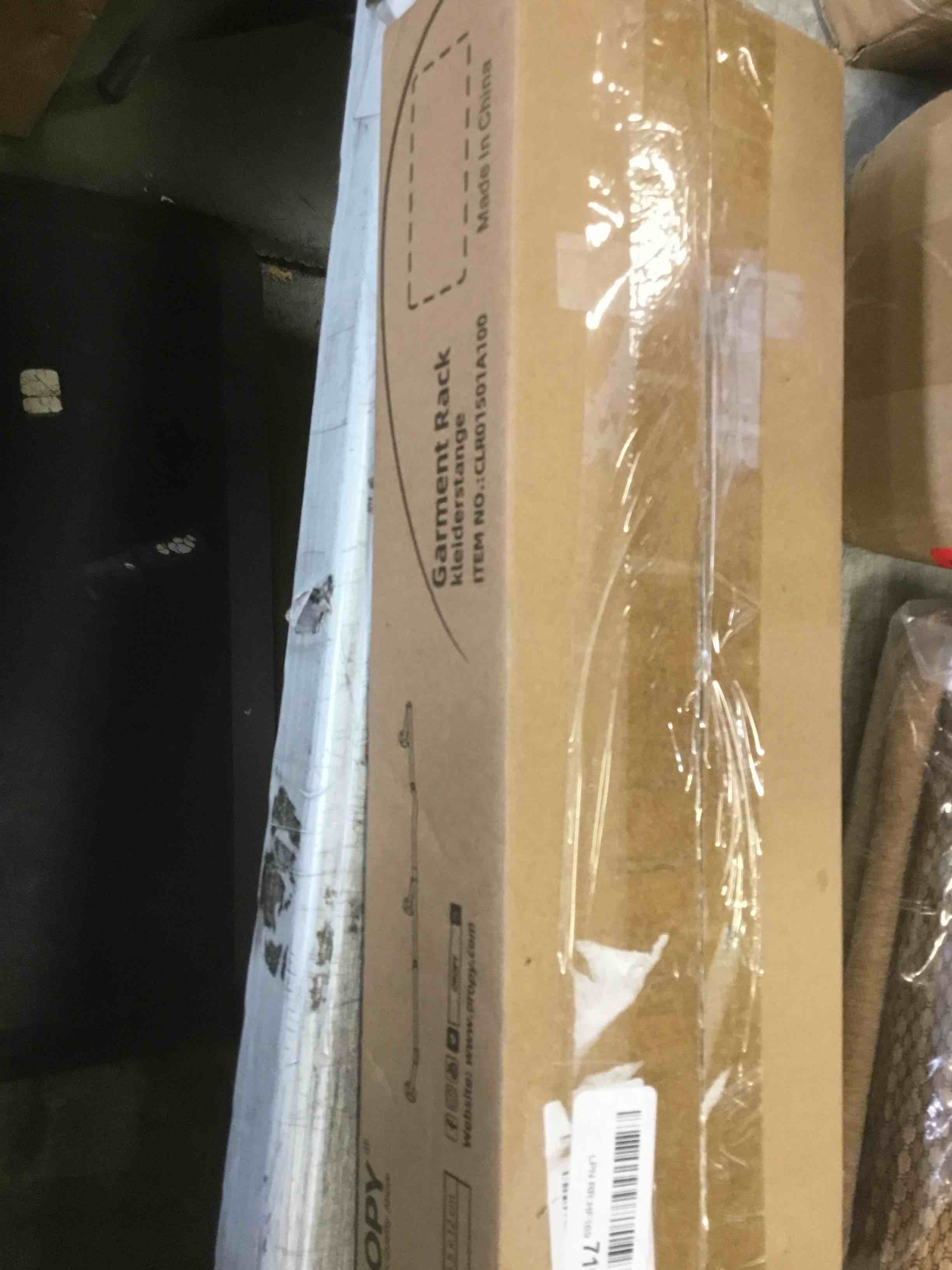 https://s3.amazonaws.com/lotting-images-prod/bidfta/ORG6209627_1714415350512.jpeg