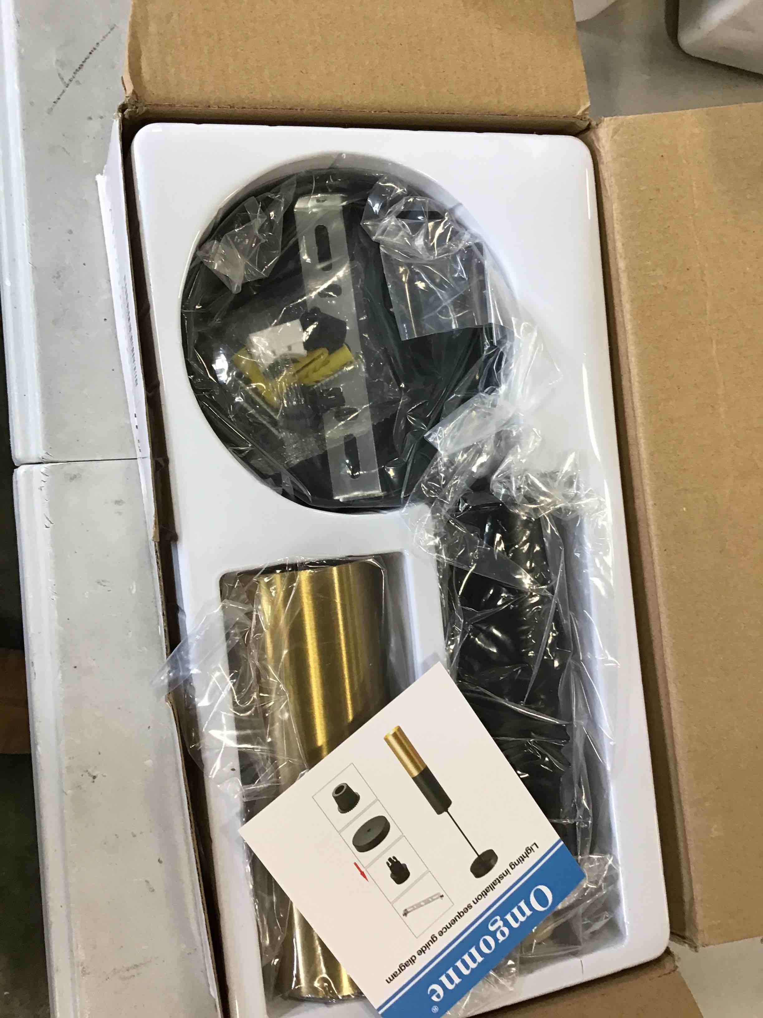 https://s3.amazonaws.com/lotting-images-prod/bidfta/ORG6210417_1714750051659.jpeg