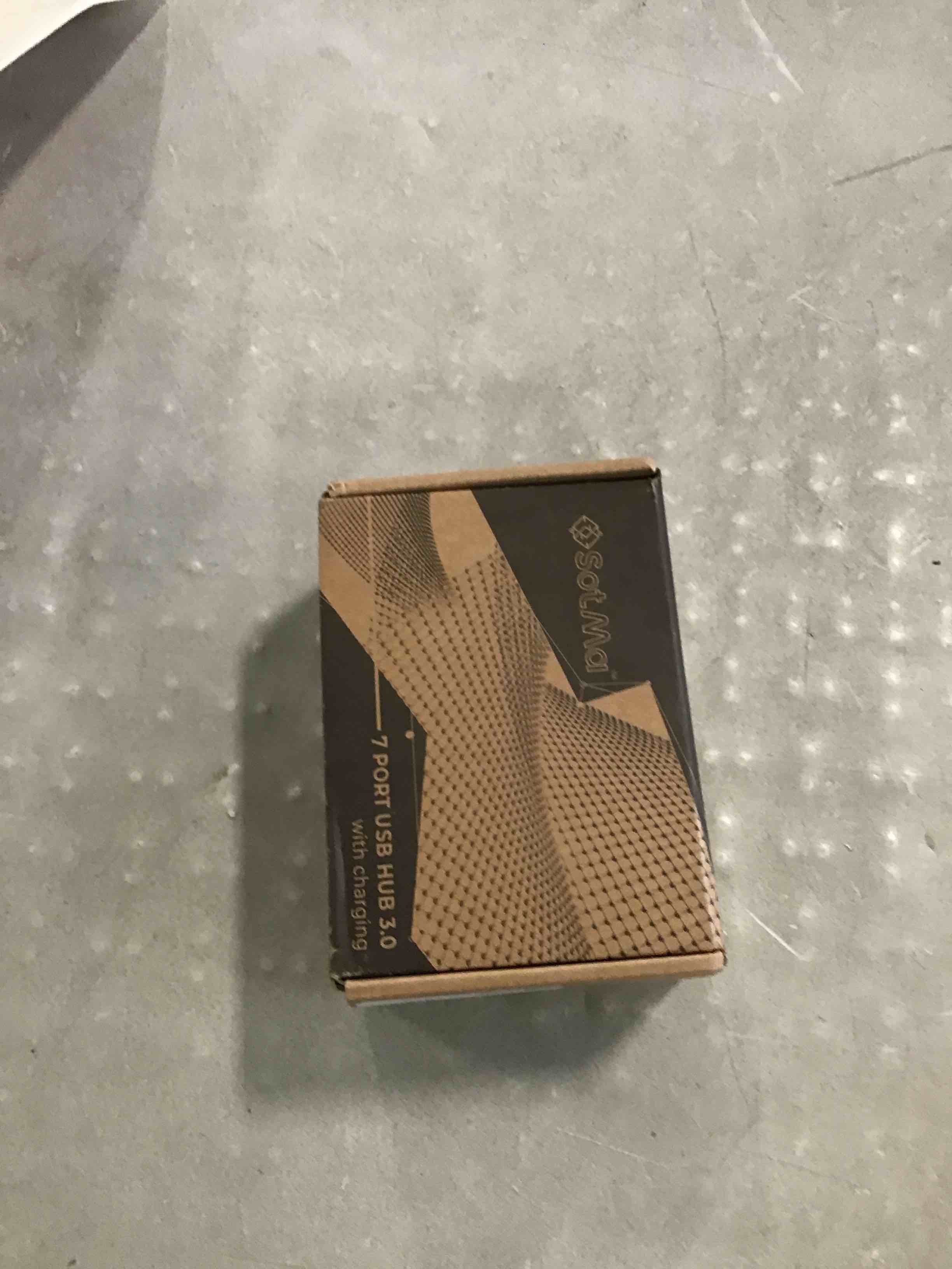 https://s3.amazonaws.com/lotting-images-prod/bidfta/ORG6211723_1715006737680.jpeg