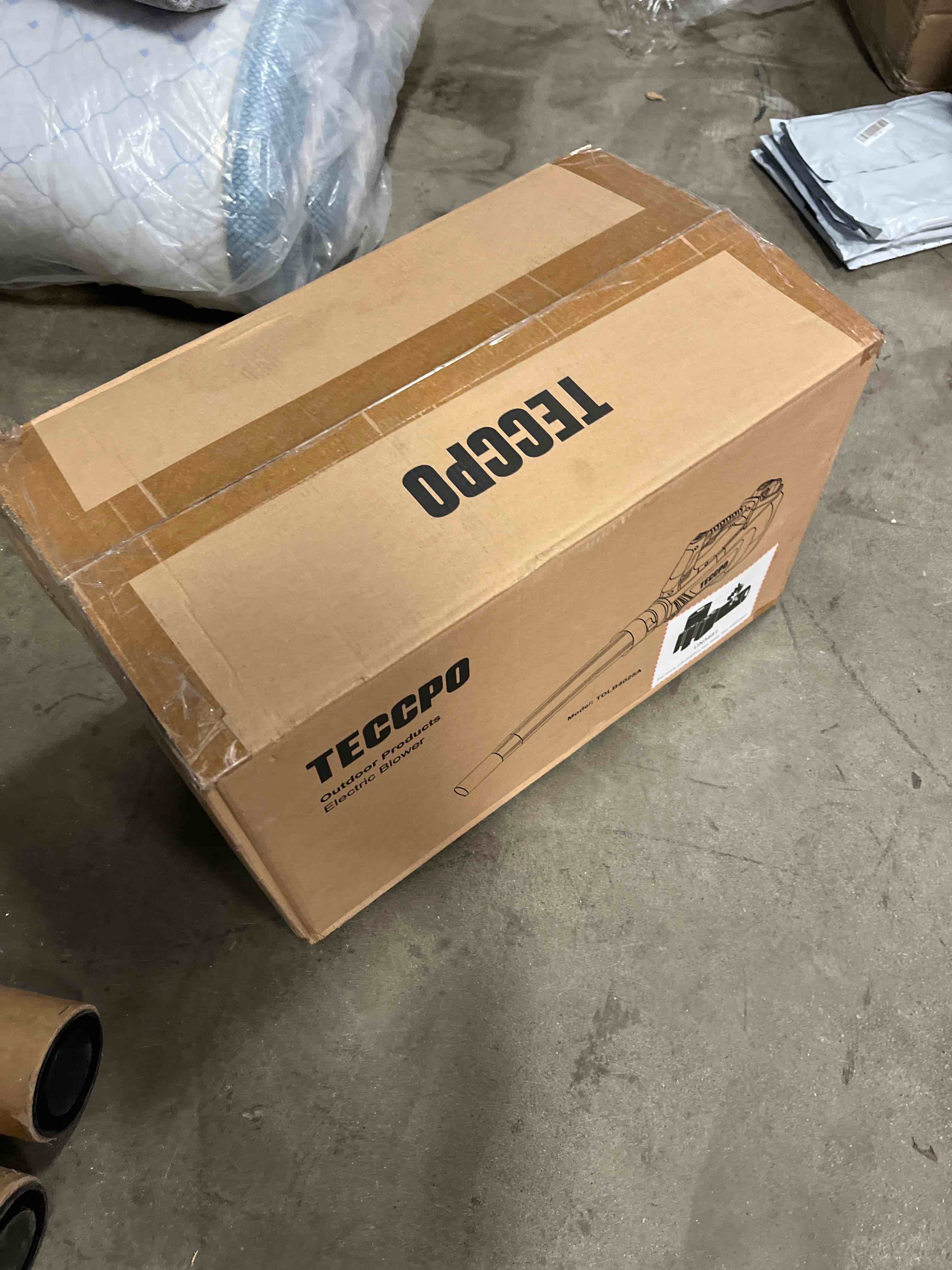 https://s3.amazonaws.com/lotting-images-prod/bidfta/ORG6244242_1746801817714.jpeg