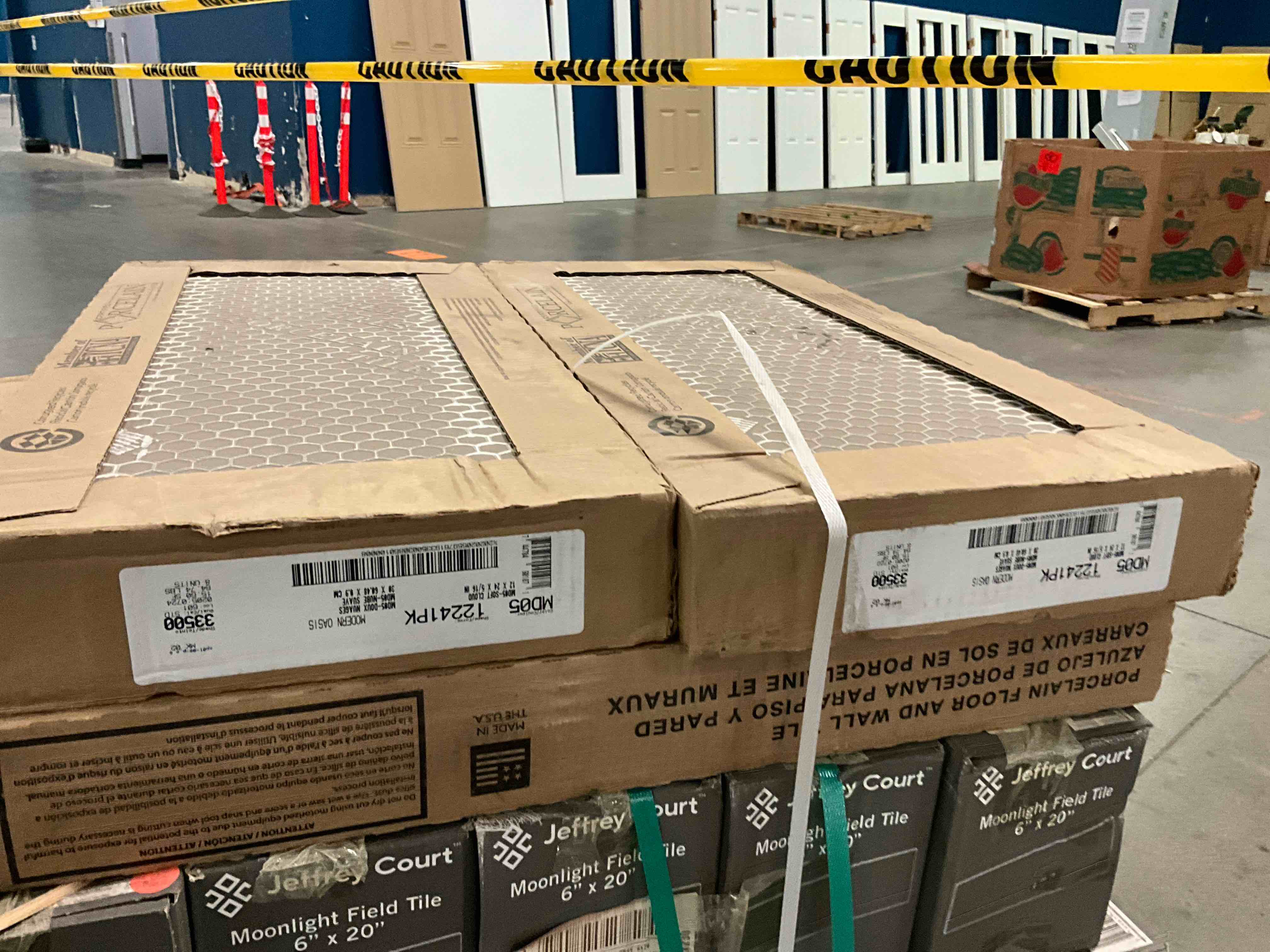 https://s3.amazonaws.com/lotting-images-prod/bidfta/ORG6246428_1758033871726.jpeg