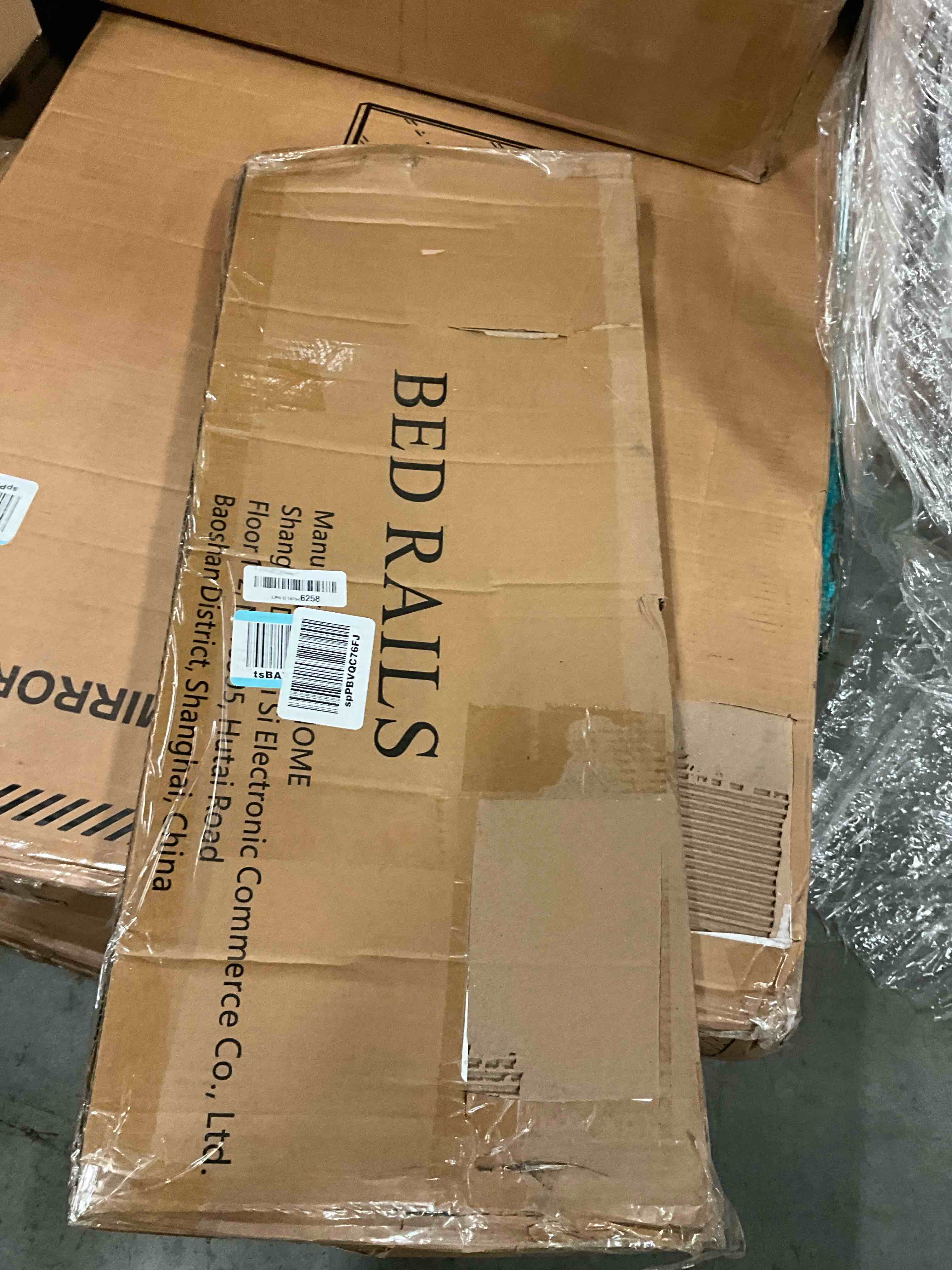 https://s3.amazonaws.com/lotting-images-prod/bidfta/ORG6254551_1732632311503.jpeg