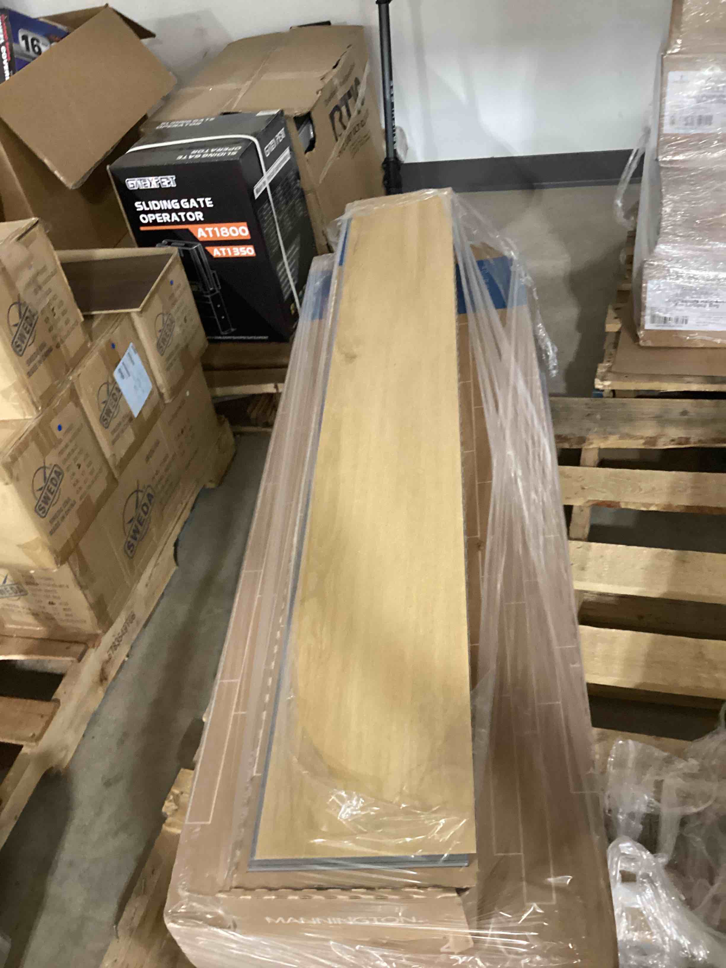 https://s3.amazonaws.com/lotting-images-prod/bidfta/ORG6257053_1730736243376.jpeg