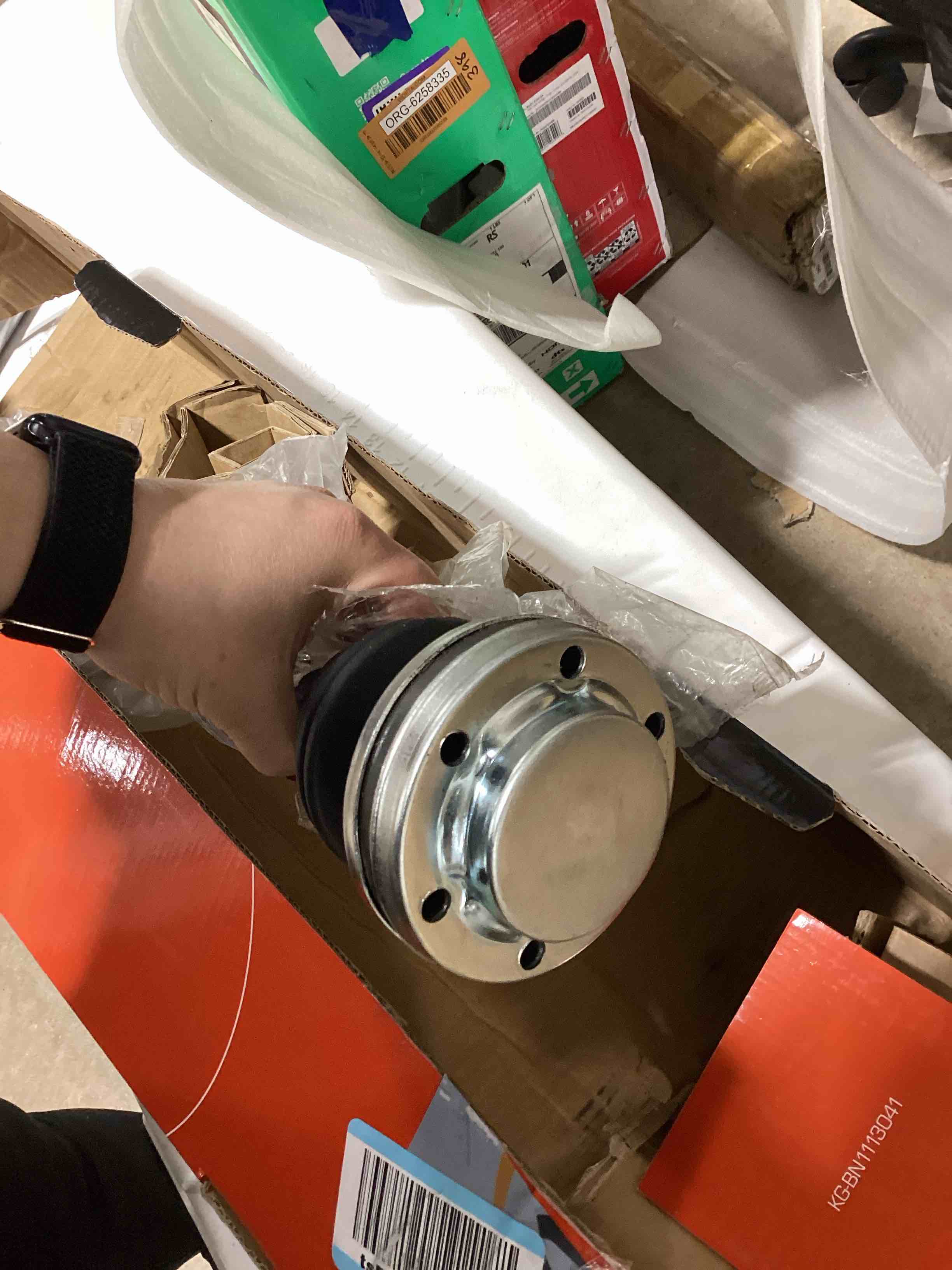 https://s3.amazonaws.com/lotting-images-prod/bidfta/ORG6258340_1742505215165.jpeg