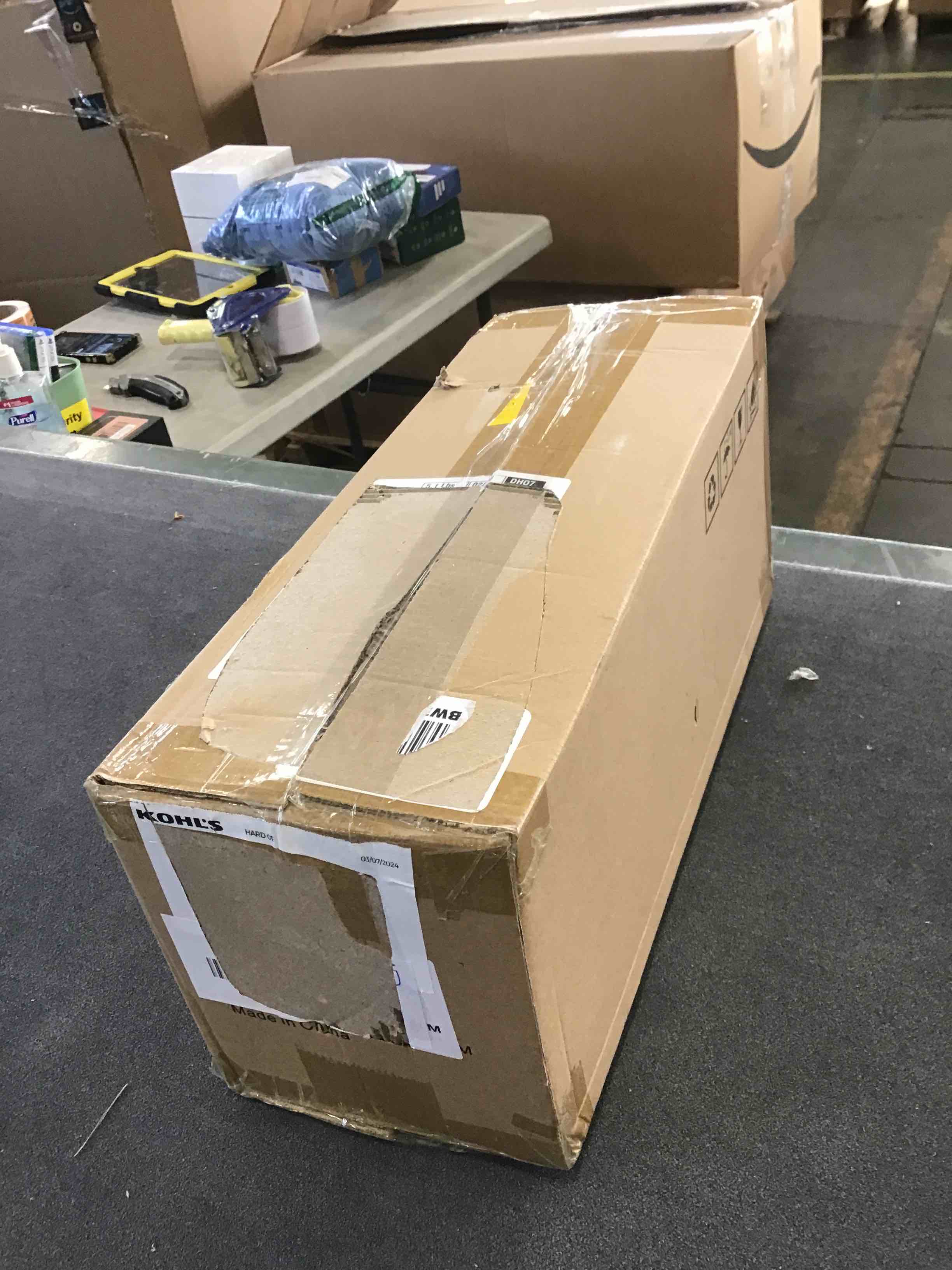 https://s3.amazonaws.com/lotting-images-prod/bidfta/ORG6260466_1713961240153.jpeg