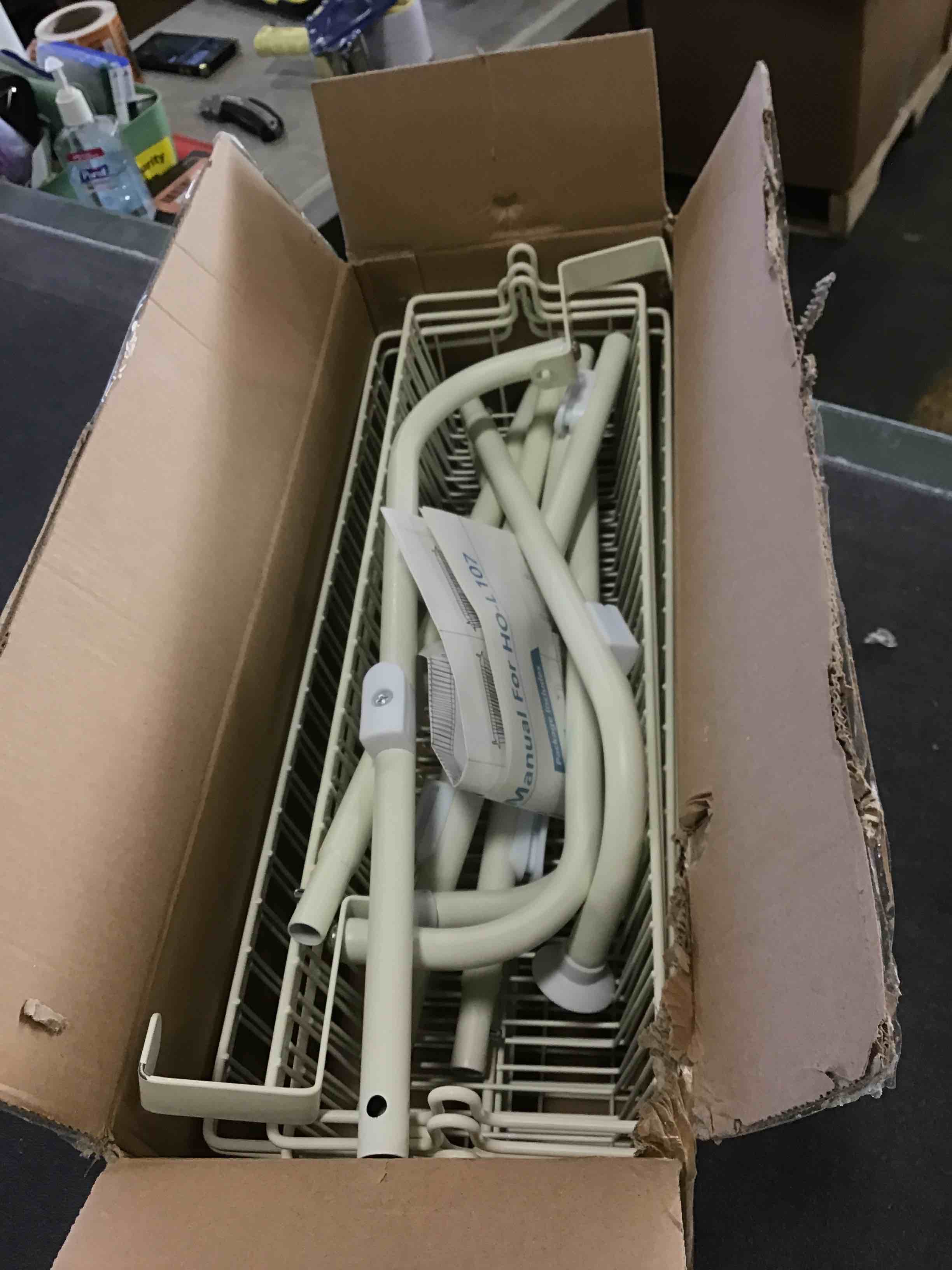 https://s3.amazonaws.com/lotting-images-prod/bidfta/ORG6260466_1713961256321.jpeg
