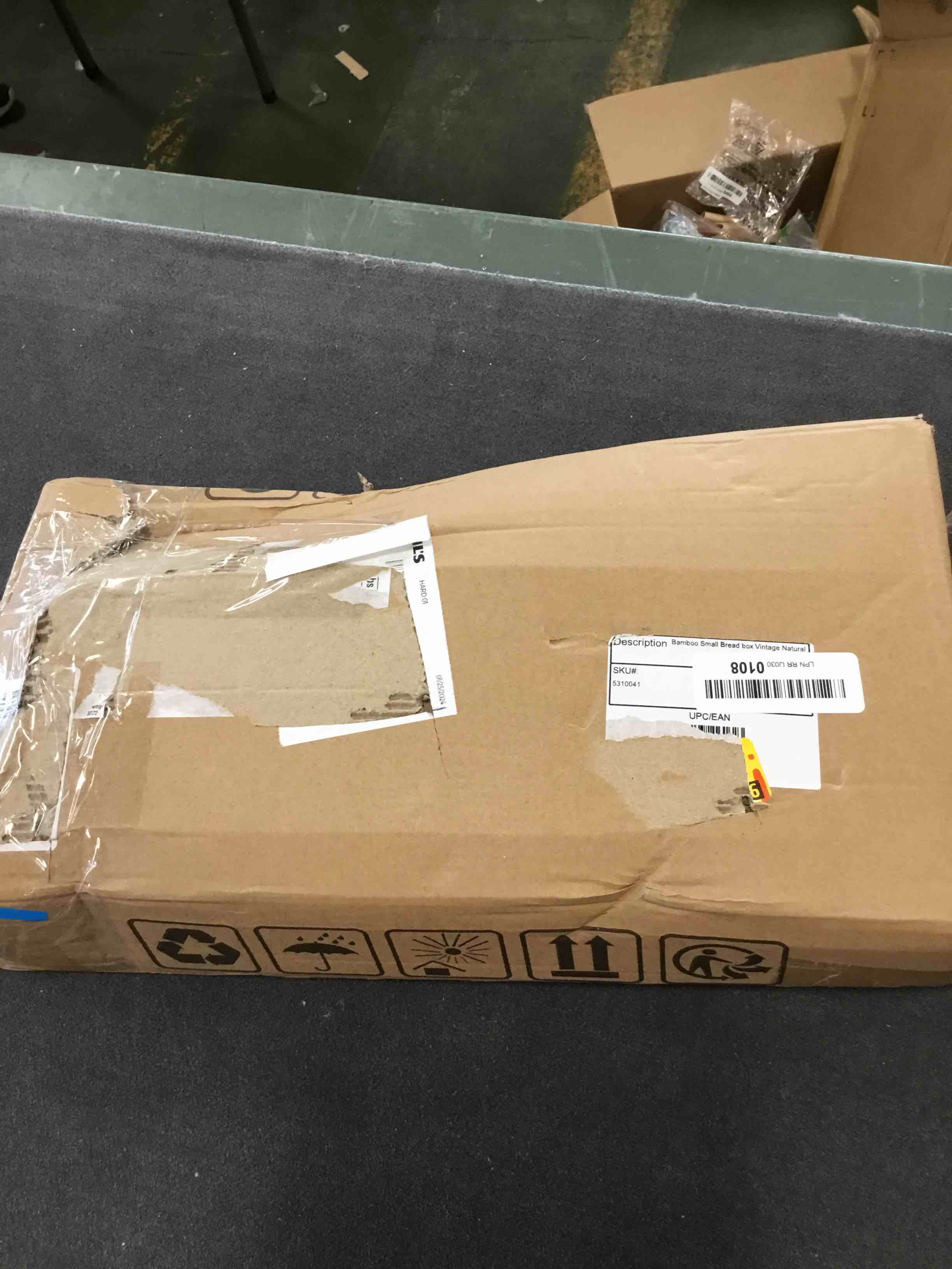 https://s3.amazonaws.com/lotting-images-prod/bidfta/ORG6260484_1713269720668.jpeg
