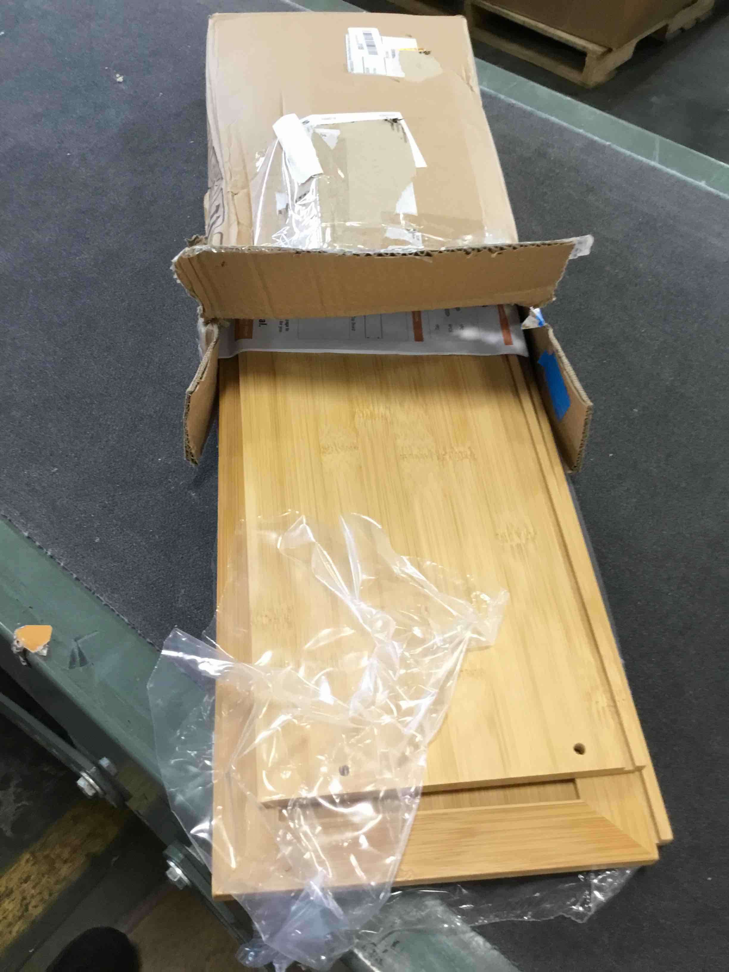 https://s3.amazonaws.com/lotting-images-prod/bidfta/ORG6260484_1713269743586.jpeg