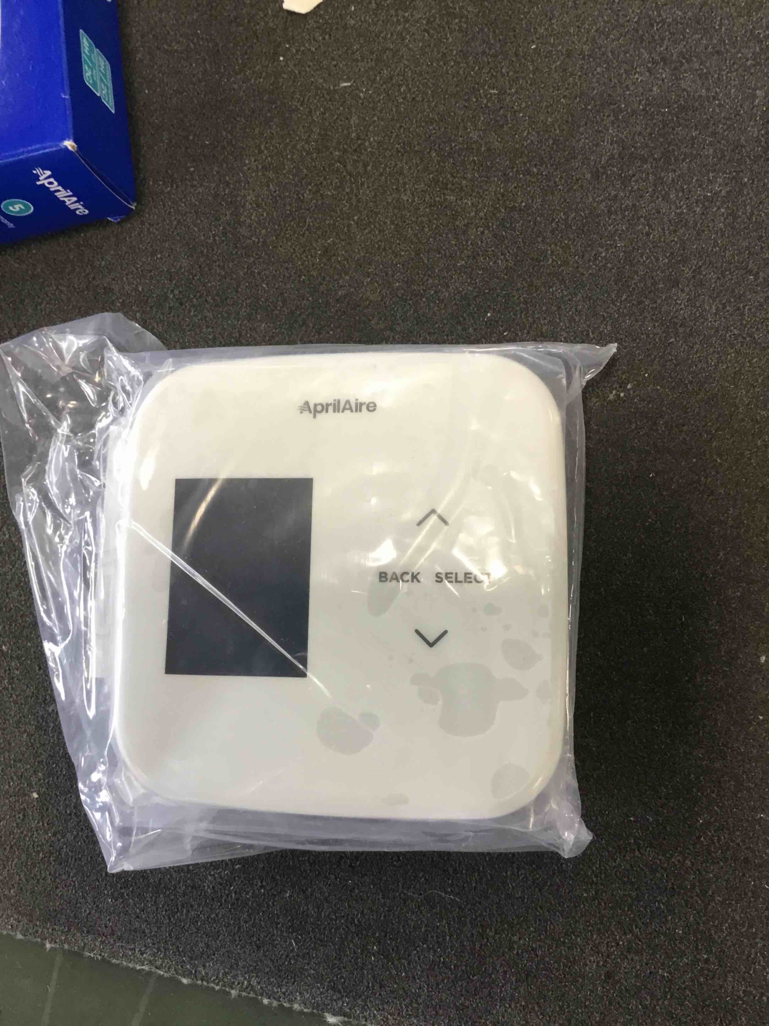 https://s3.amazonaws.com/lotting-images-prod/bidfta/ORG6260860_1713366532907.jpeg