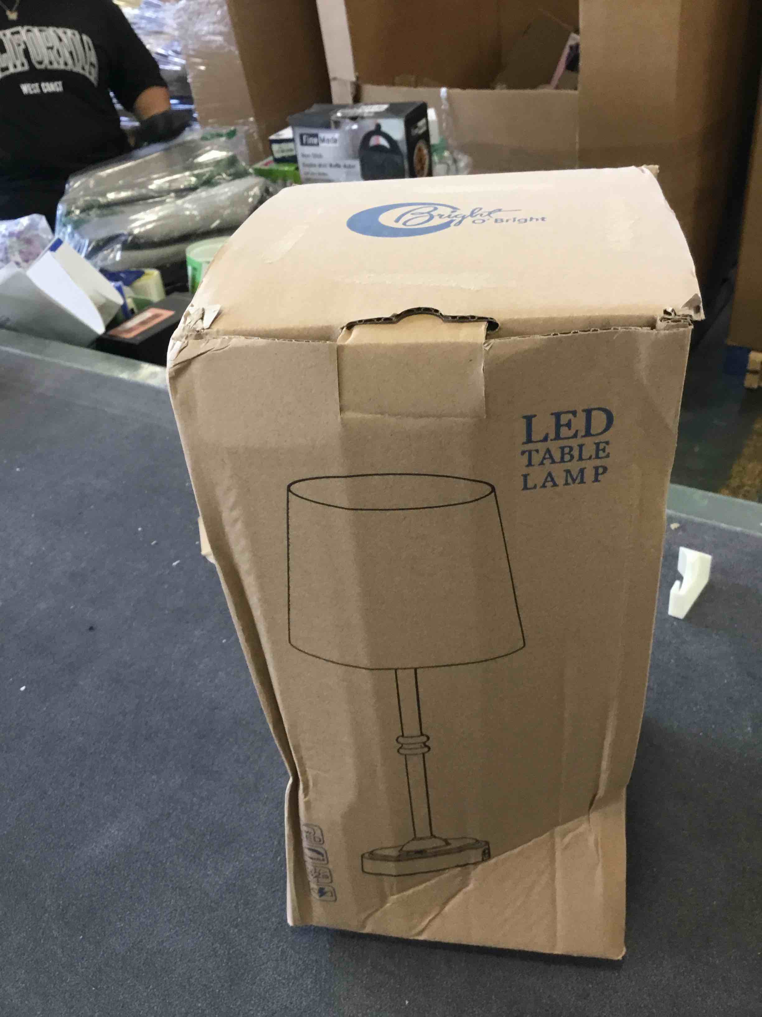 https://s3.amazonaws.com/lotting-images-prod/bidfta/ORG6260953_1713379315264.jpeg