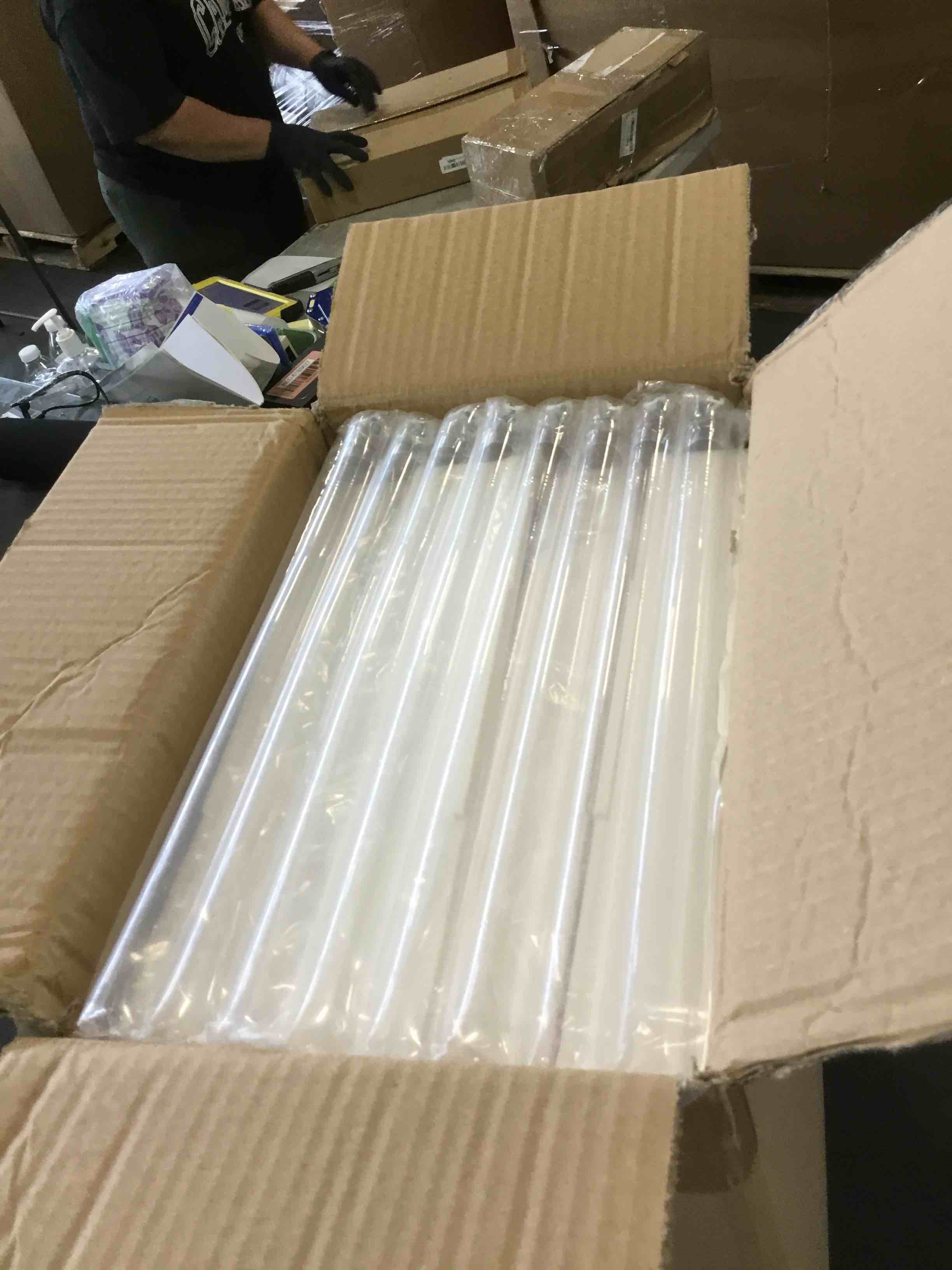 https://s3.amazonaws.com/lotting-images-prod/bidfta/ORG6260962_1713380447842.jpeg