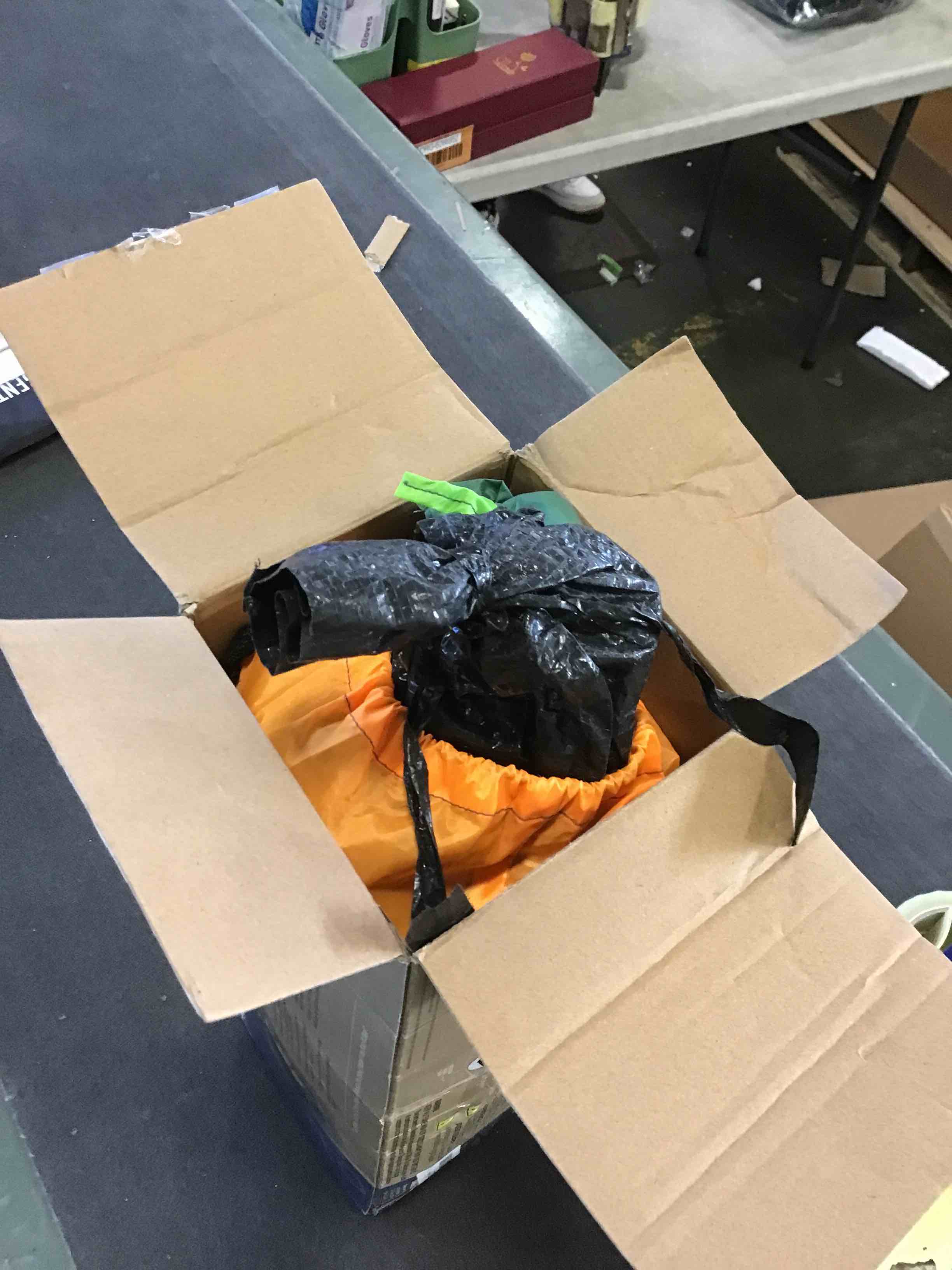 https://s3.amazonaws.com/lotting-images-prod/bidfta/ORG6261007_1713443093385.jpeg