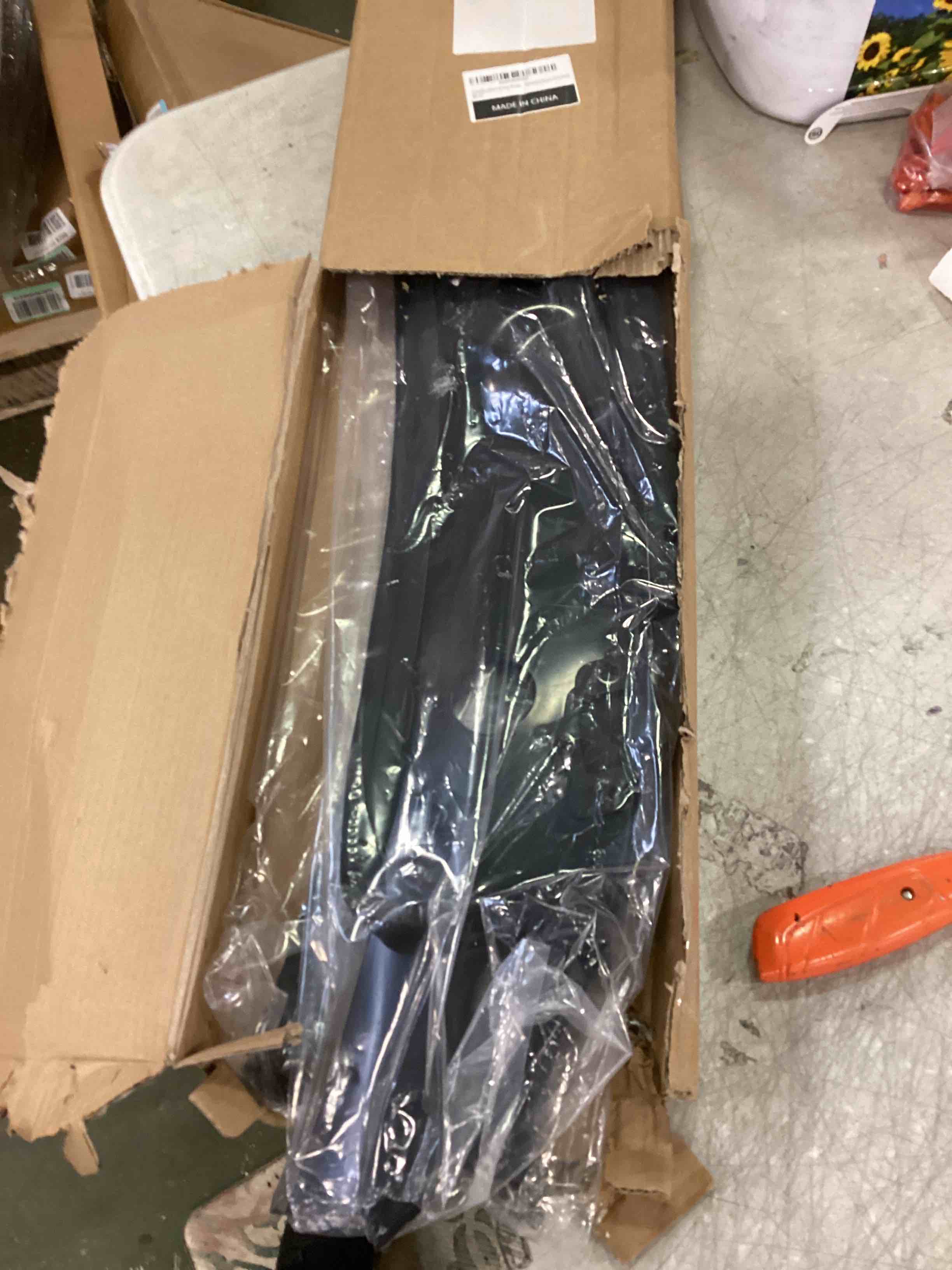 https://s3.amazonaws.com/lotting-images-prod/bidfta/ORG6262983_1712774459100.jpeg