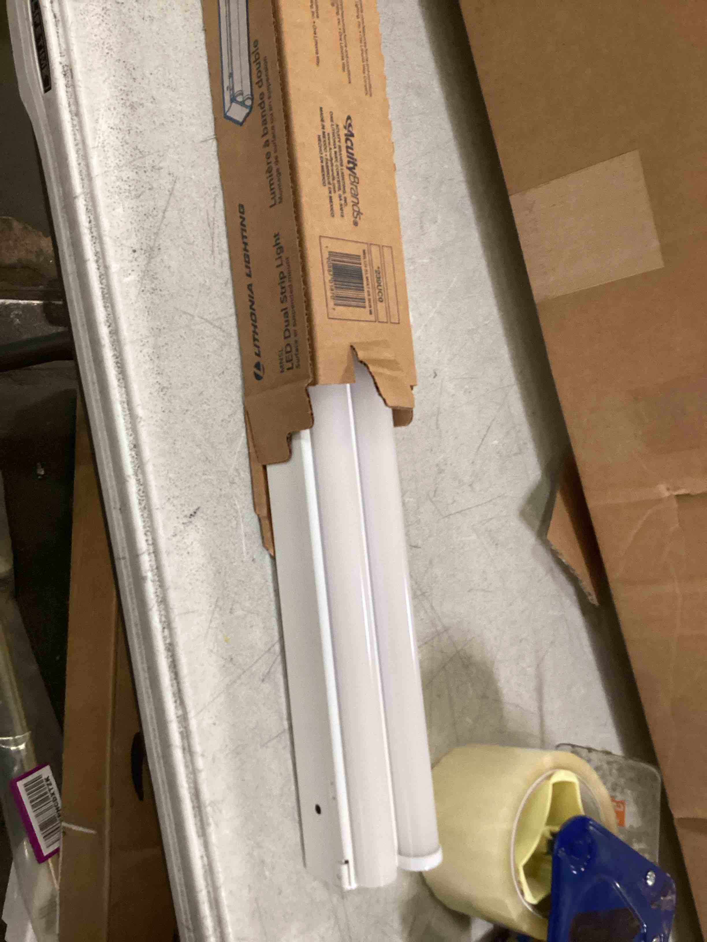 https://s3.amazonaws.com/lotting-images-prod/bidfta/ORG6263856_1713359835657.jpeg
