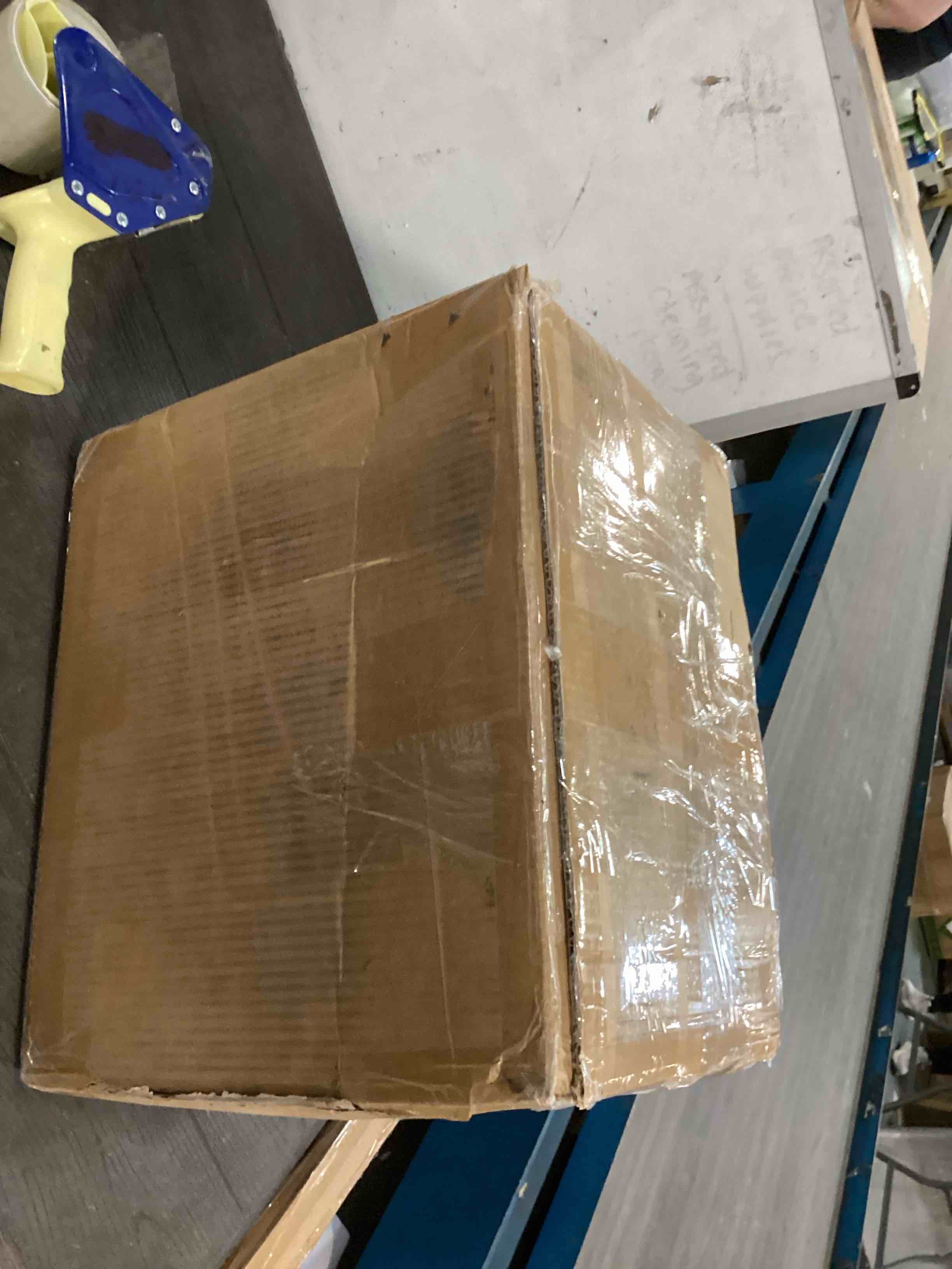 https://s3.amazonaws.com/lotting-images-prod/bidfta/ORG6264364_1713533055412.jpeg