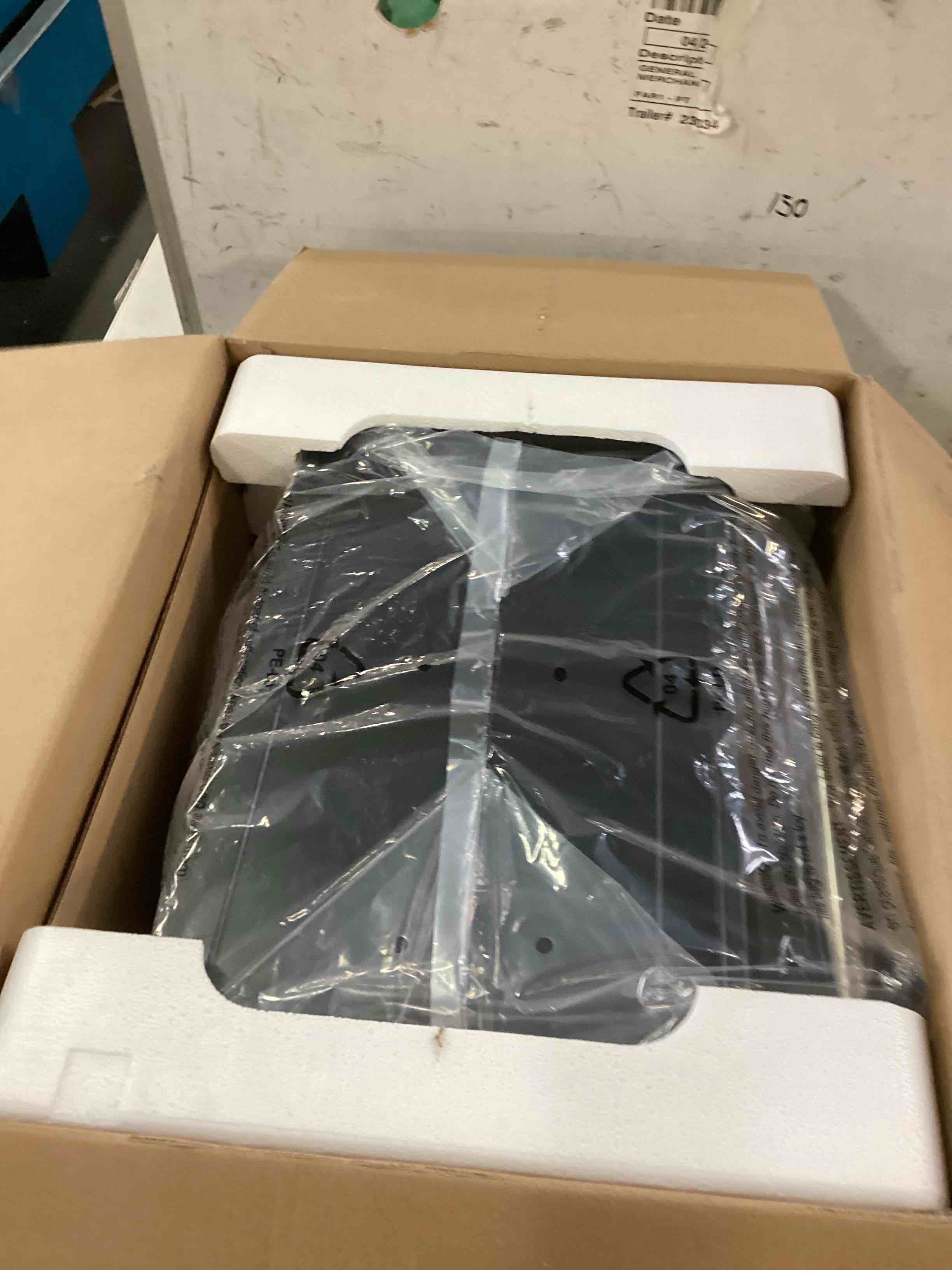 https://s3.amazonaws.com/lotting-images-prod/bidfta/ORG6265639_1714416664924.jpeg