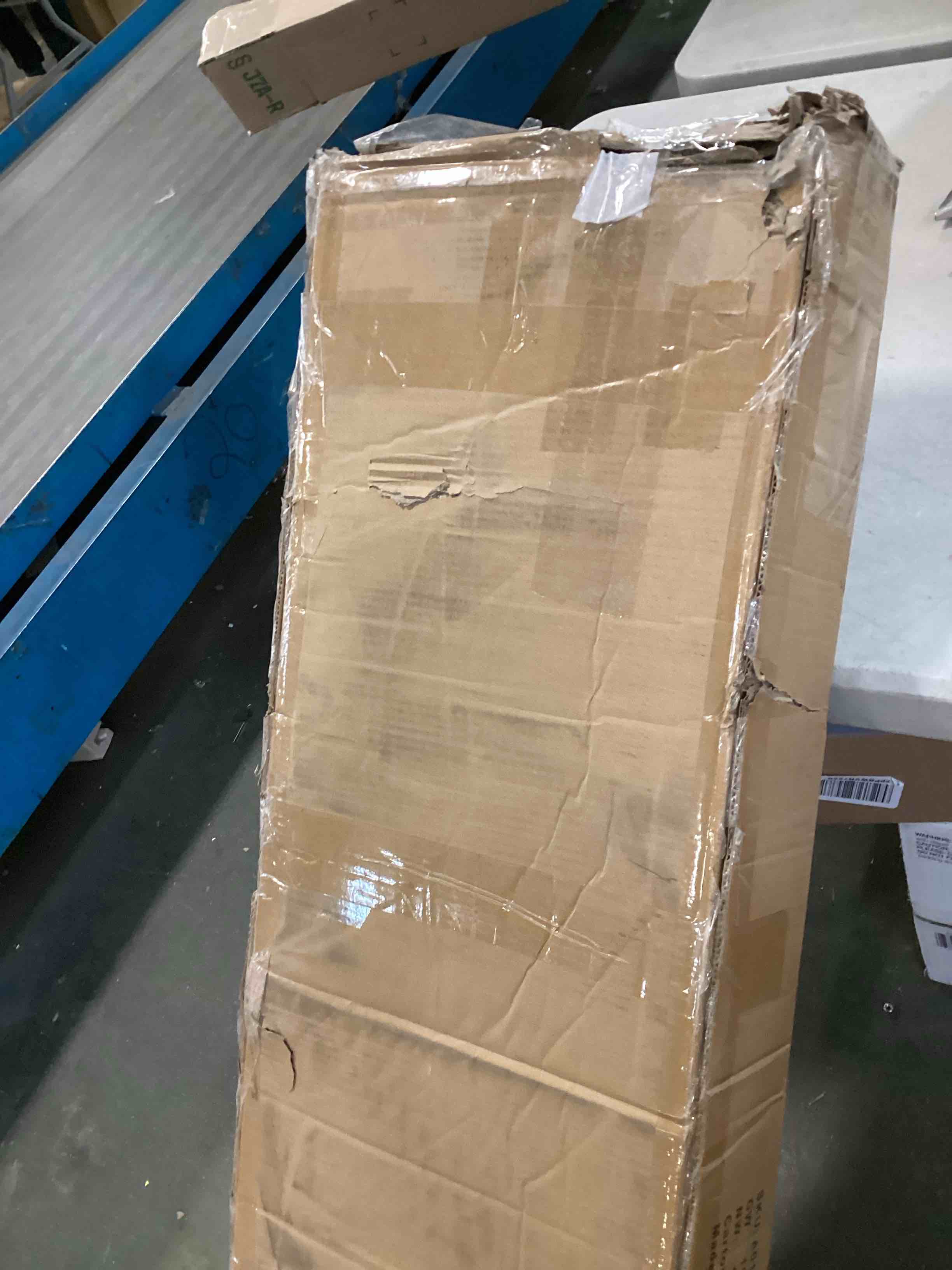 https://s3.amazonaws.com/lotting-images-prod/bidfta/ORG6268050_1713368014148.jpeg