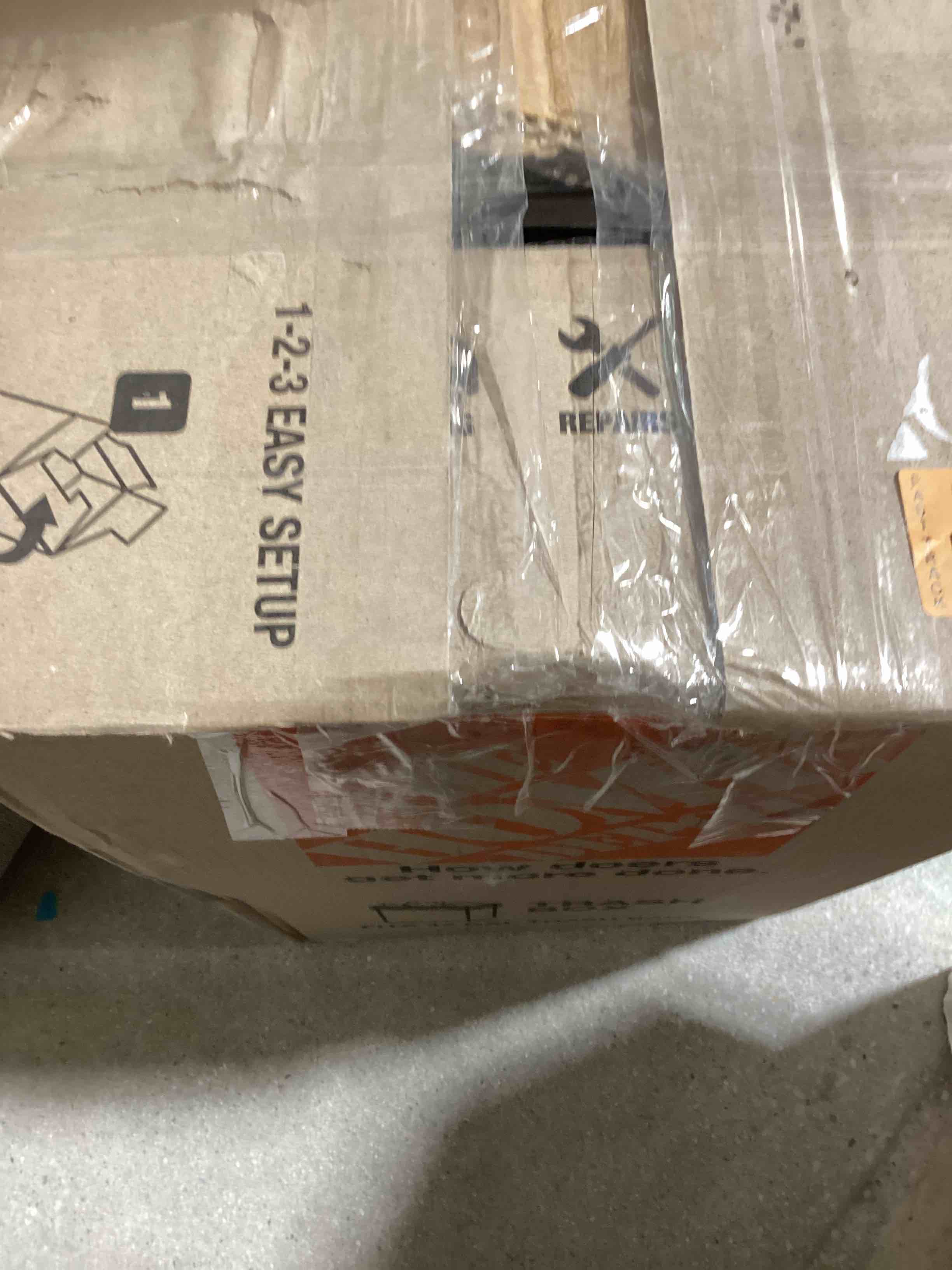 https://s3.amazonaws.com/lotting-images-prod/bidfta/ORG6272091_1728051708468.jpeg