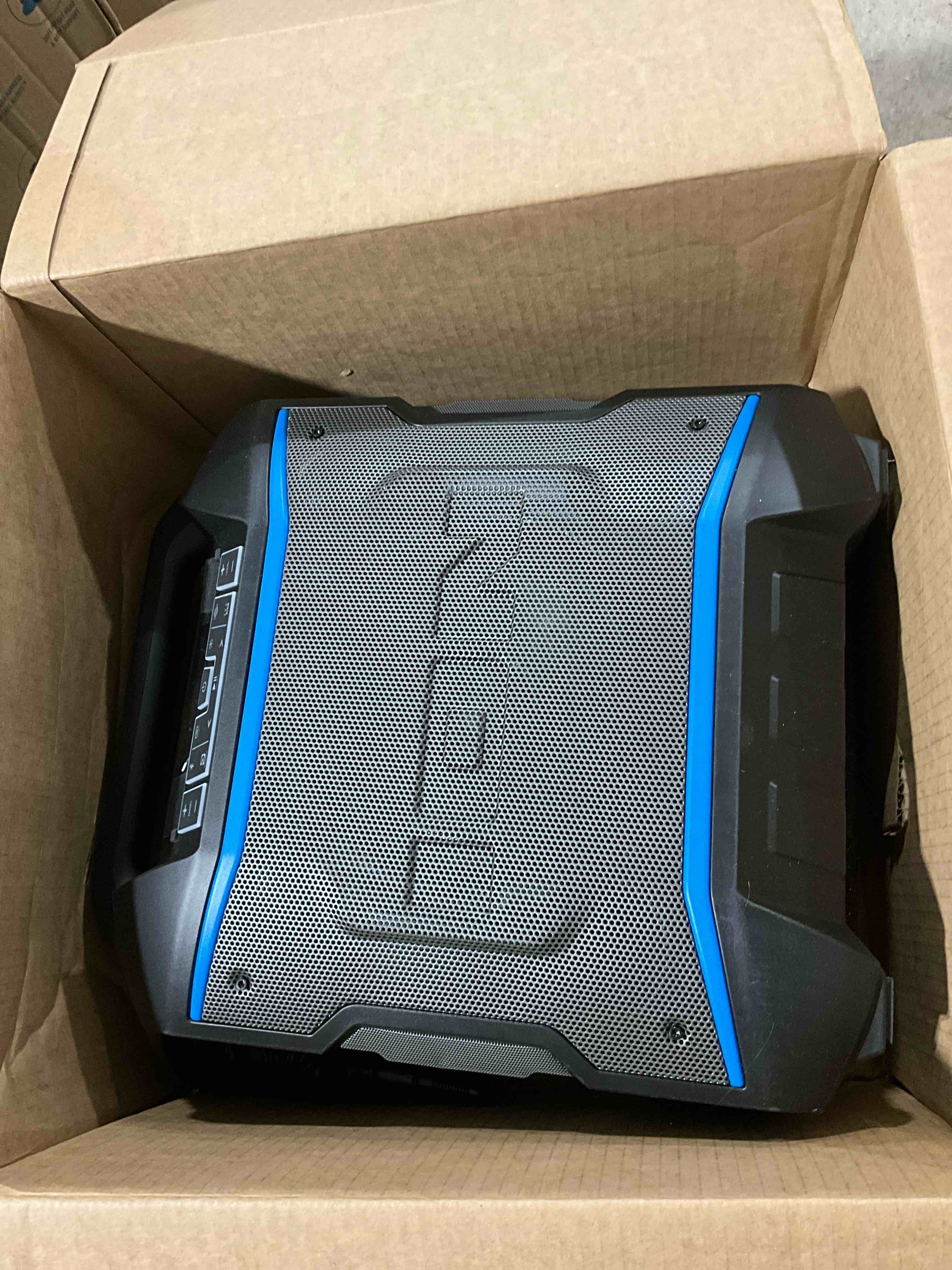 https://s3.amazonaws.com/lotting-images-prod/bidfta/ORG6272566_1729886563190.jpeg