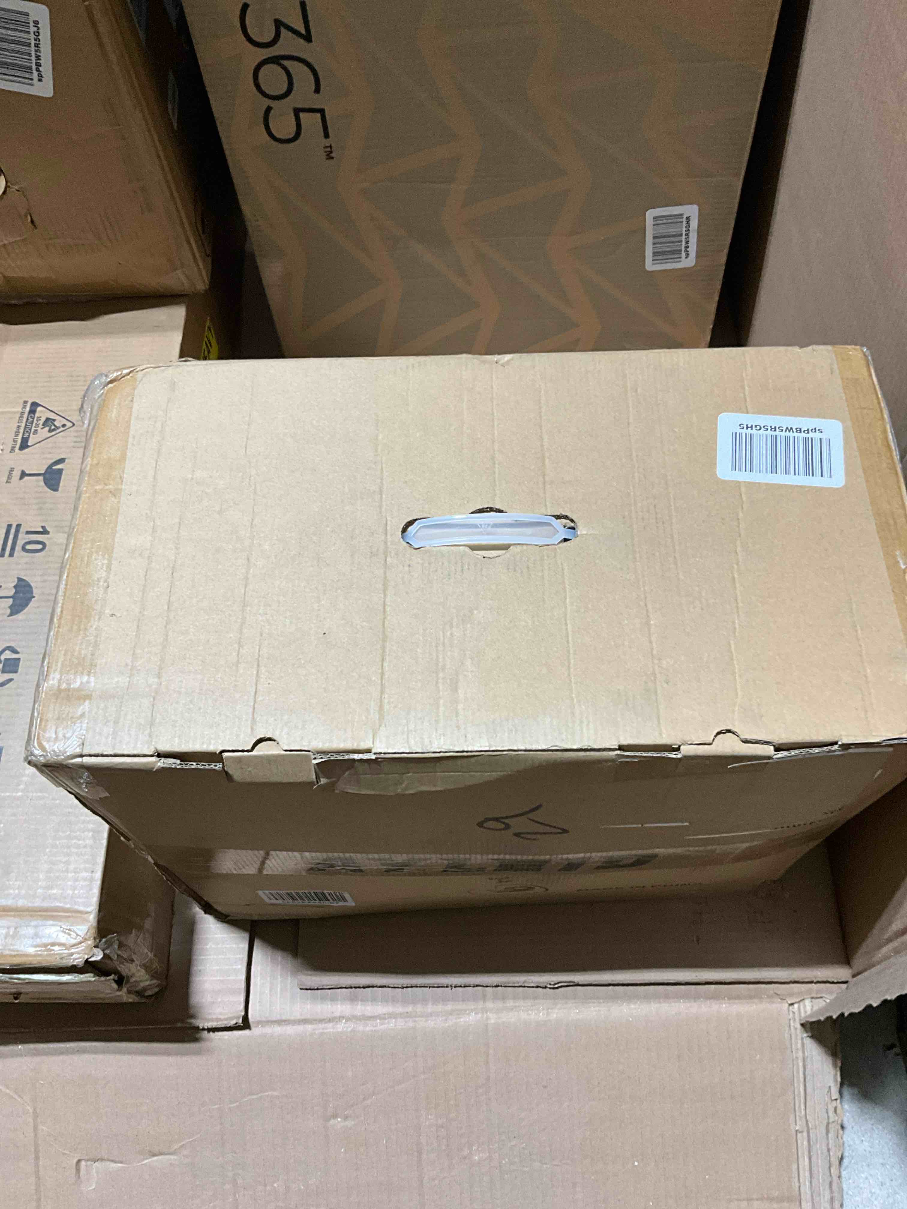 https://s3.amazonaws.com/lotting-images-prod/bidfta/ORG6272641_1729893399473.jpeg