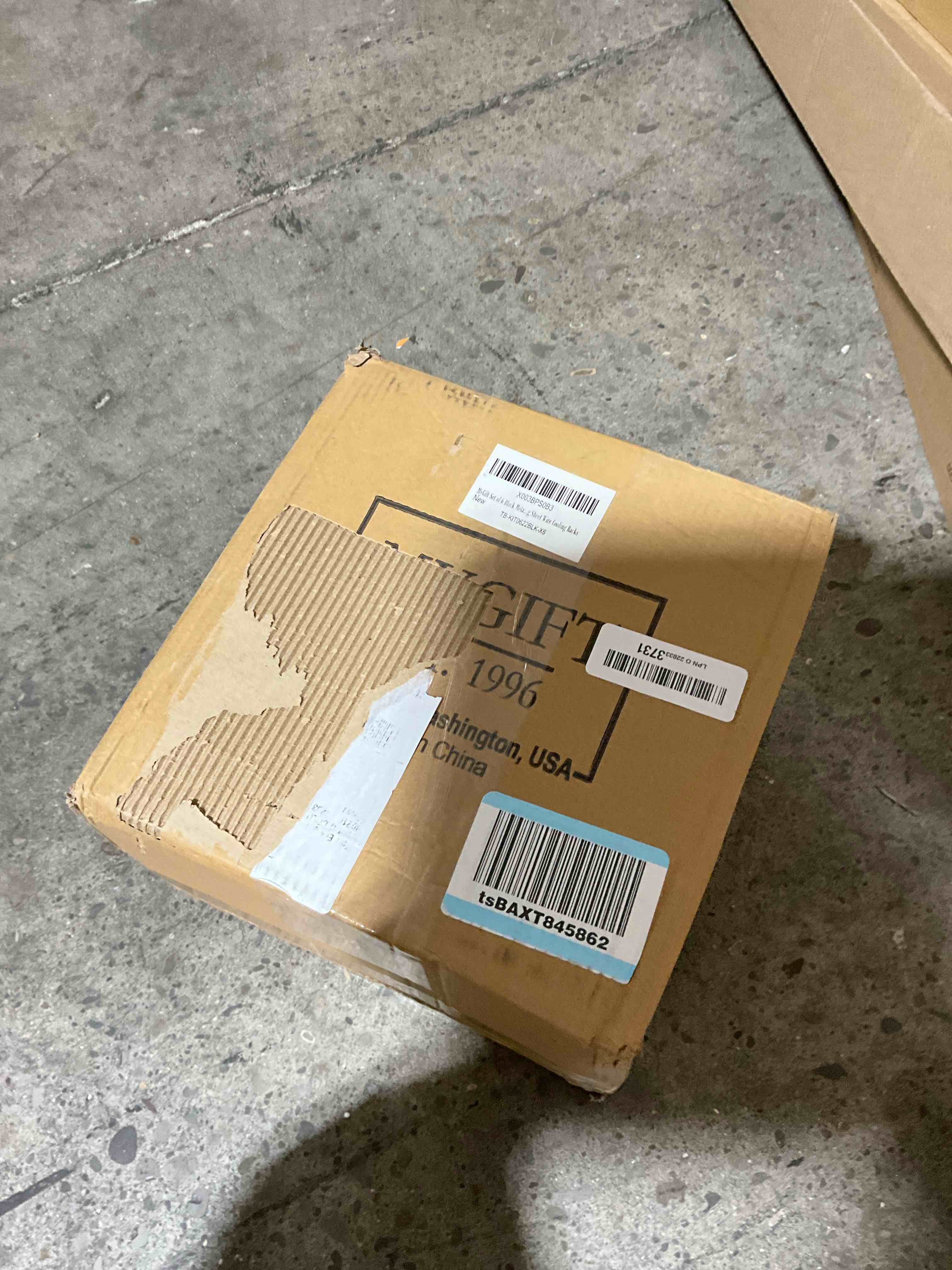 https://s3.amazonaws.com/lotting-images-prod/bidfta/ORG6273284_1731607731233.jpeg