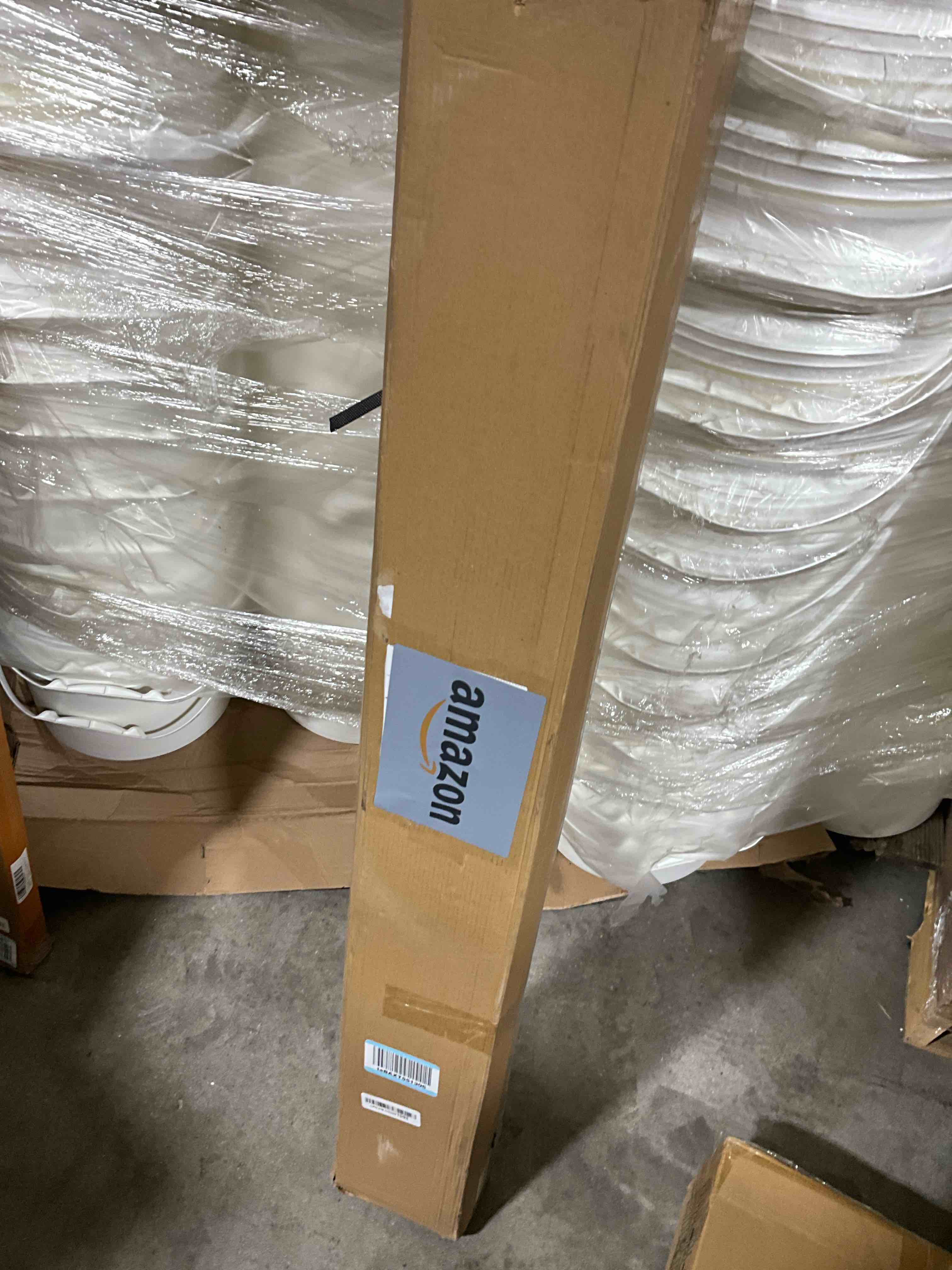 https://s3.amazonaws.com/lotting-images-prod/bidfta/ORG6273335_1731610543661.jpeg