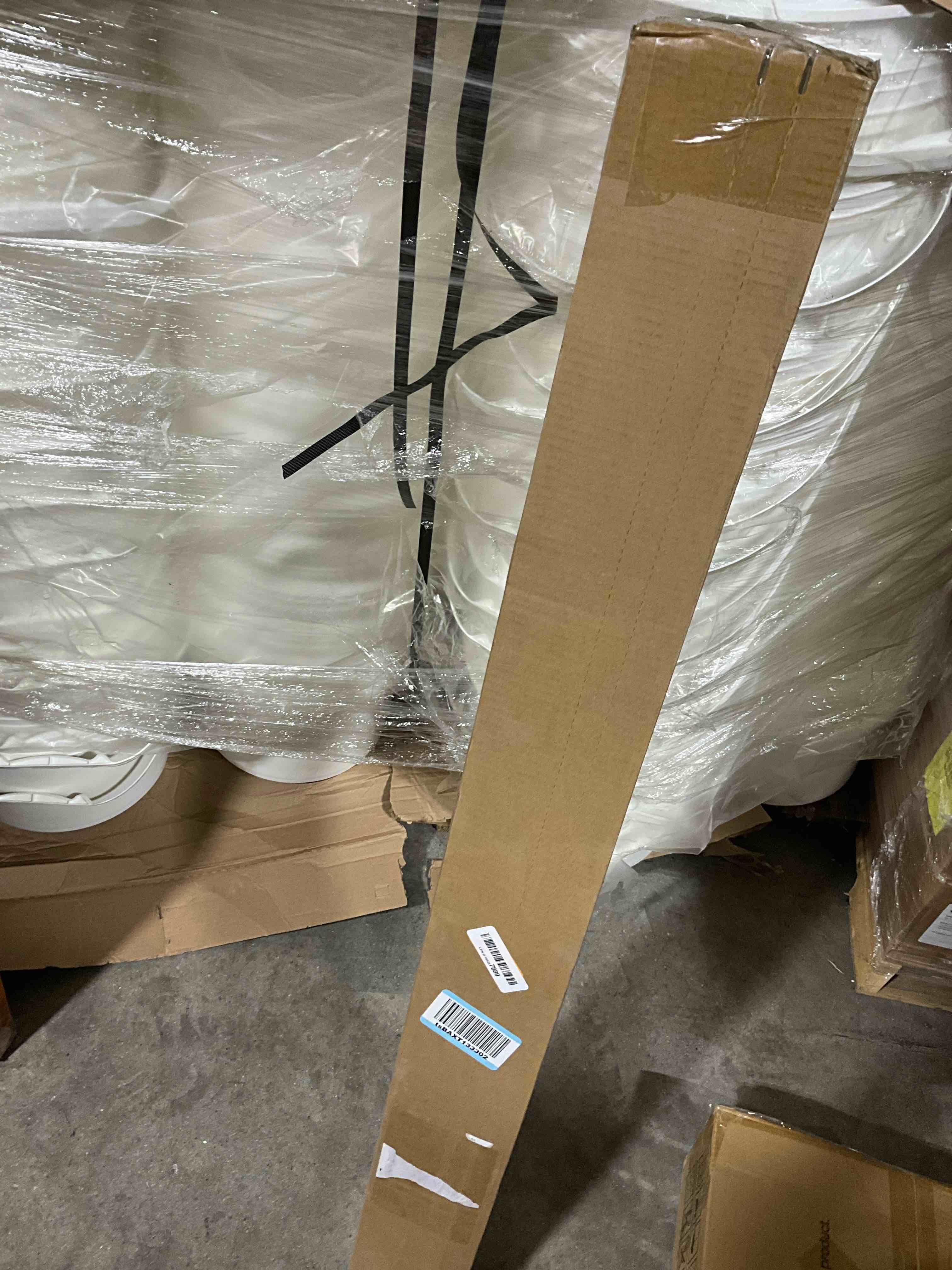 https://s3.amazonaws.com/lotting-images-prod/bidfta/ORG6273338_1731610743614.jpeg