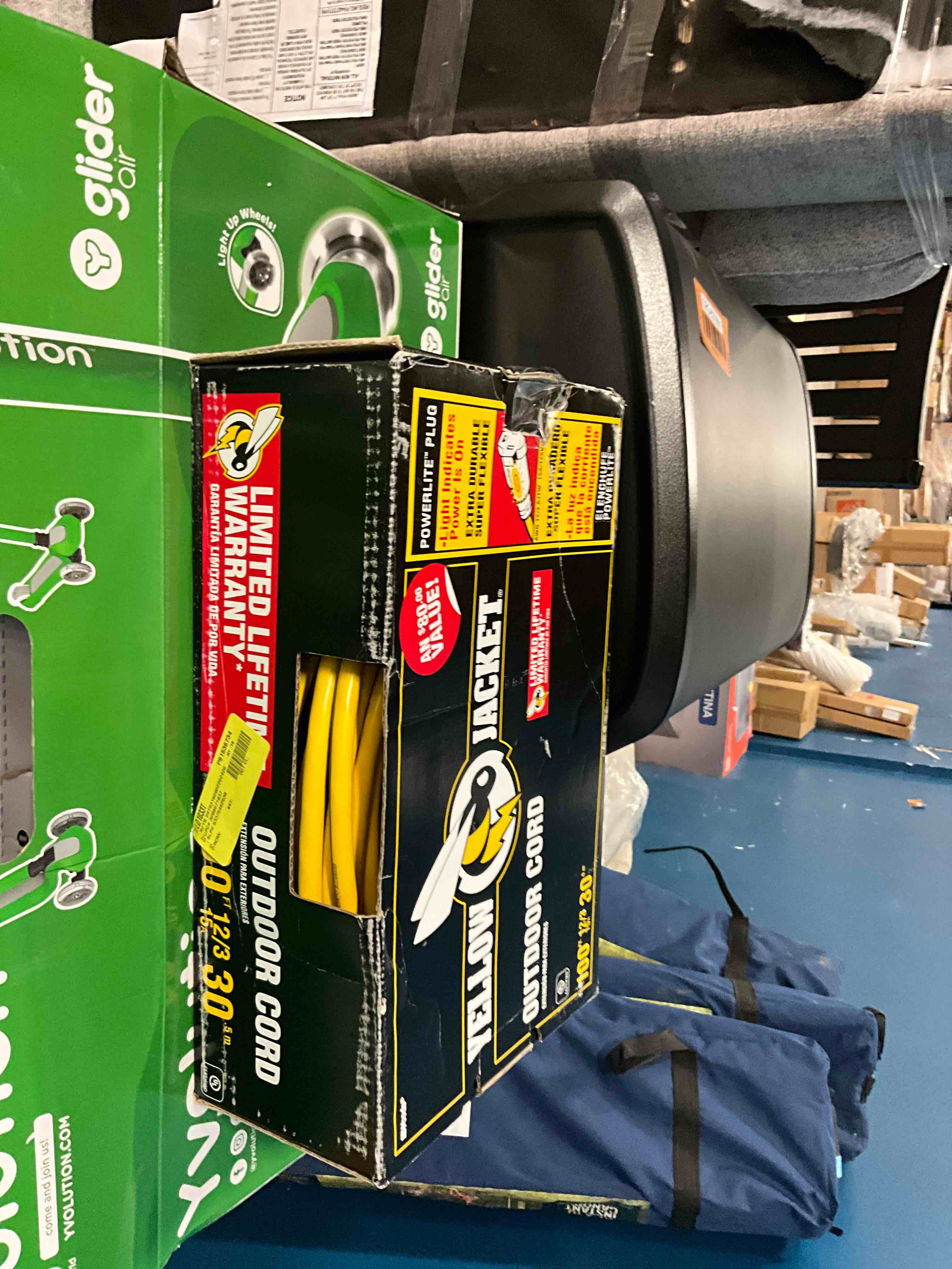 Yellow Jacket 100ft. Outdoor Extension Cord w/ Lighted Ends