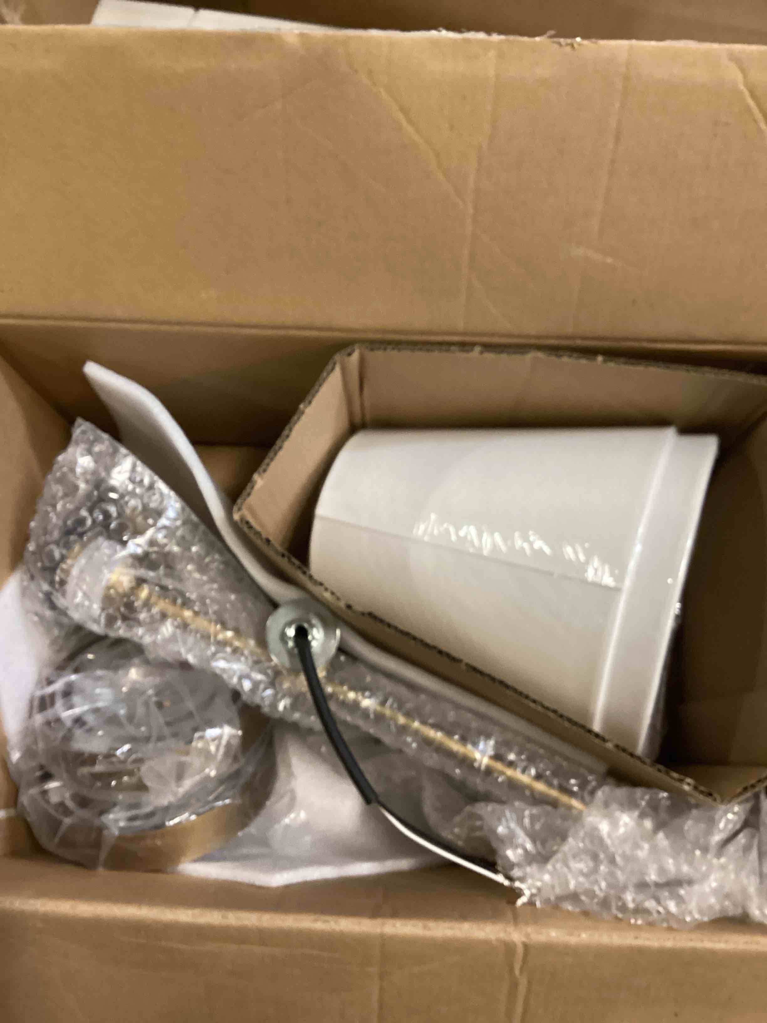 https://s3.amazonaws.com/lotting-images-prod/bidfta/ORG6284259_1714592240128.jpeg