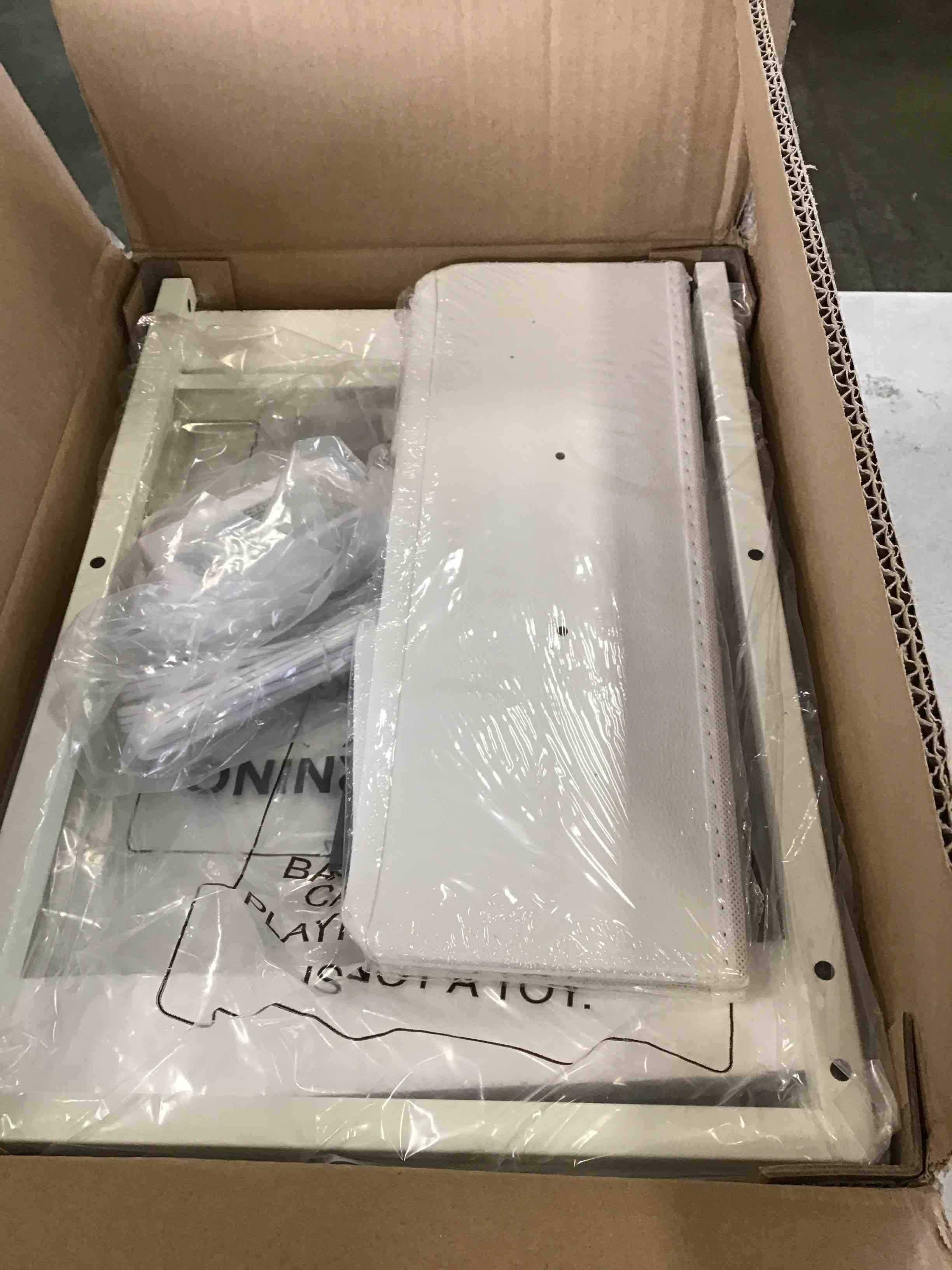 https://s3.amazonaws.com/lotting-images-prod/bidfta/ORG6286313_1714226029651.jpeg