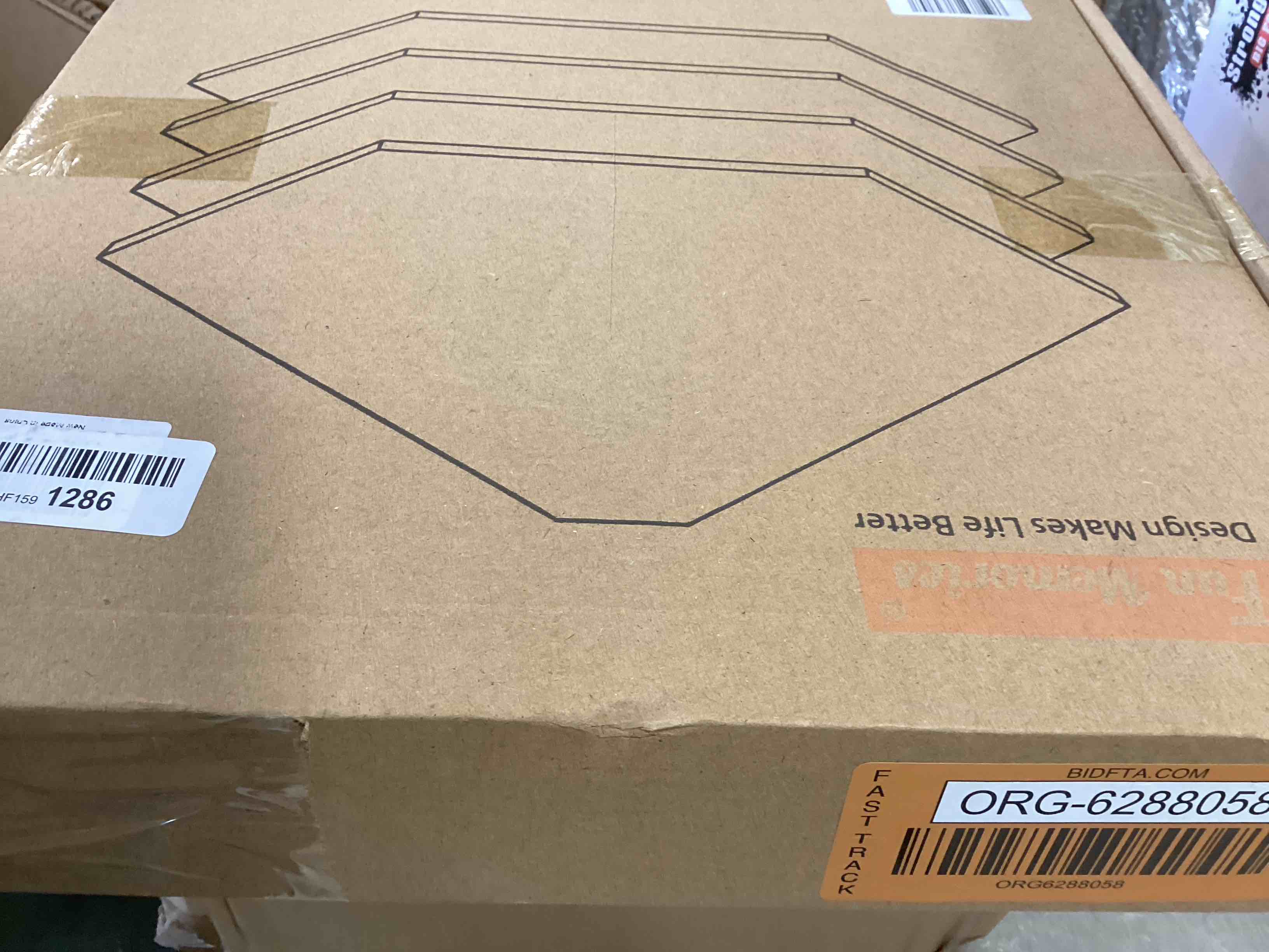 https://s3.amazonaws.com/lotting-images-prod/bidfta/ORG6288058_1714491664609.jpeg