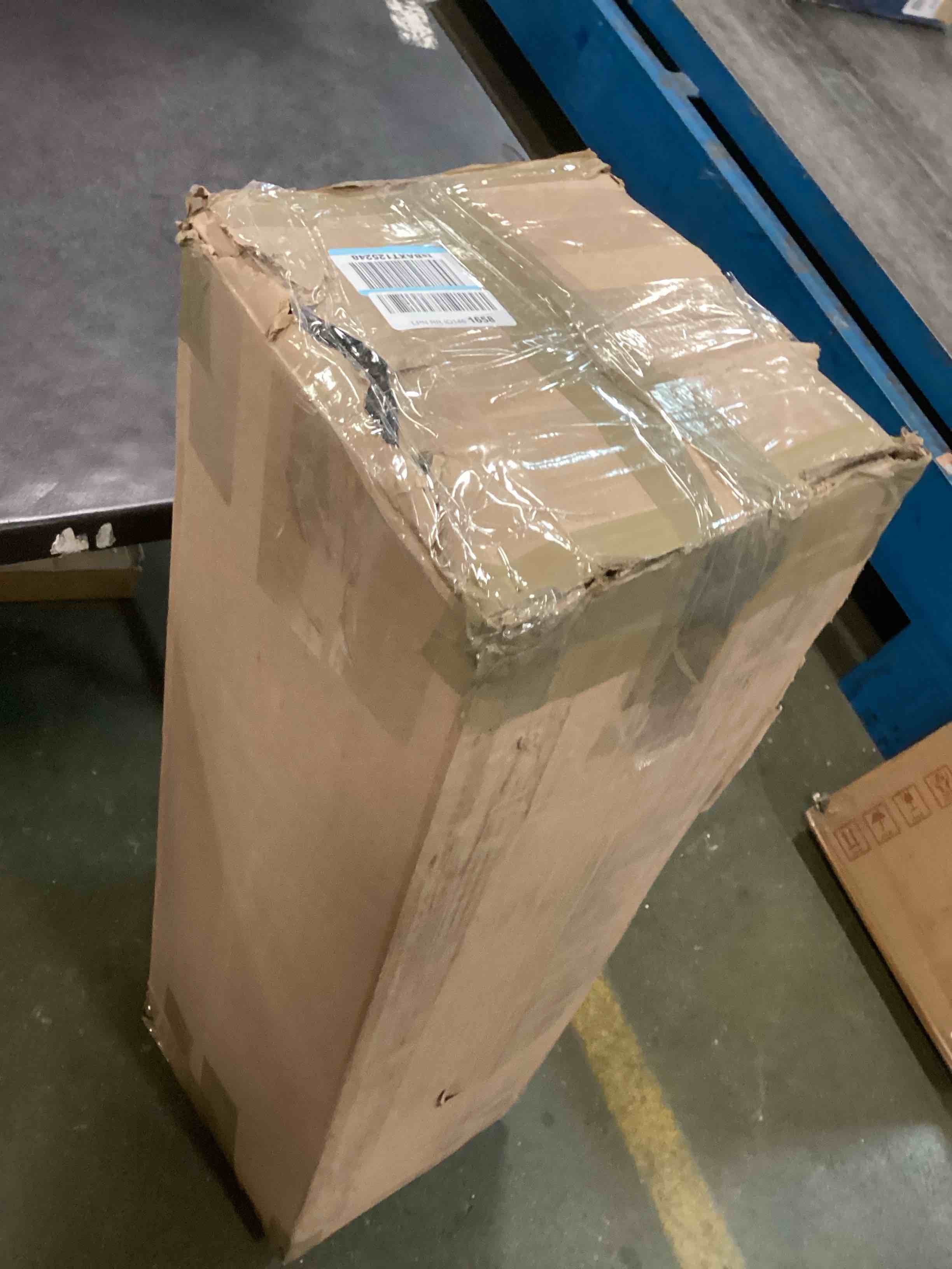 https://s3.amazonaws.com/lotting-images-prod/bidfta/ORG6290189_1714477478616.jpeg