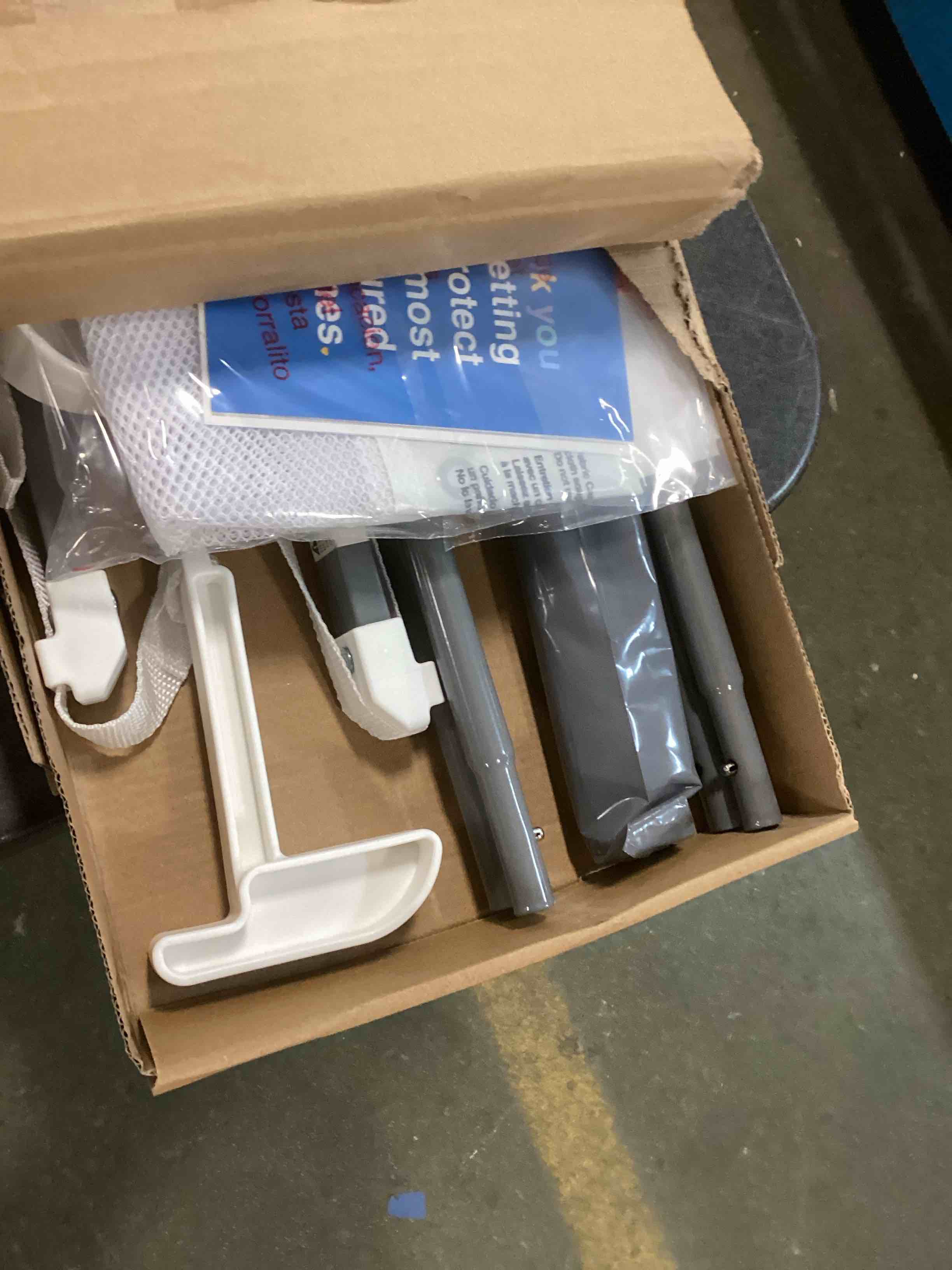 https://s3.amazonaws.com/lotting-images-prod/bidfta/ORG6290247_1714484138852.jpeg