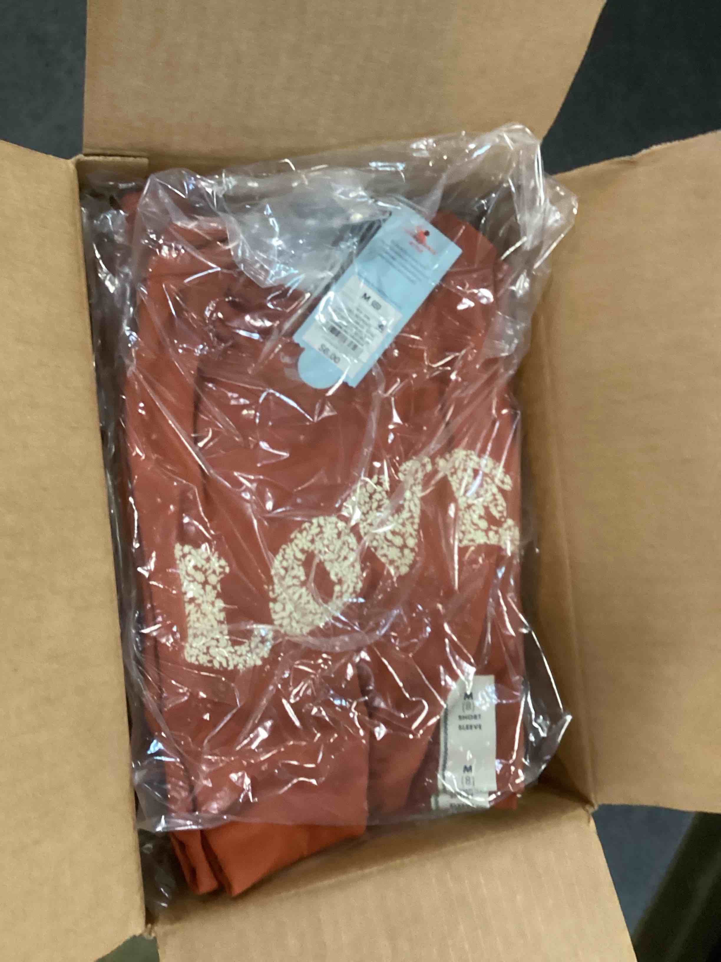 https://s3.amazonaws.com/lotting-images-prod/bidfta/ORG6290513_1714506066269.jpeg