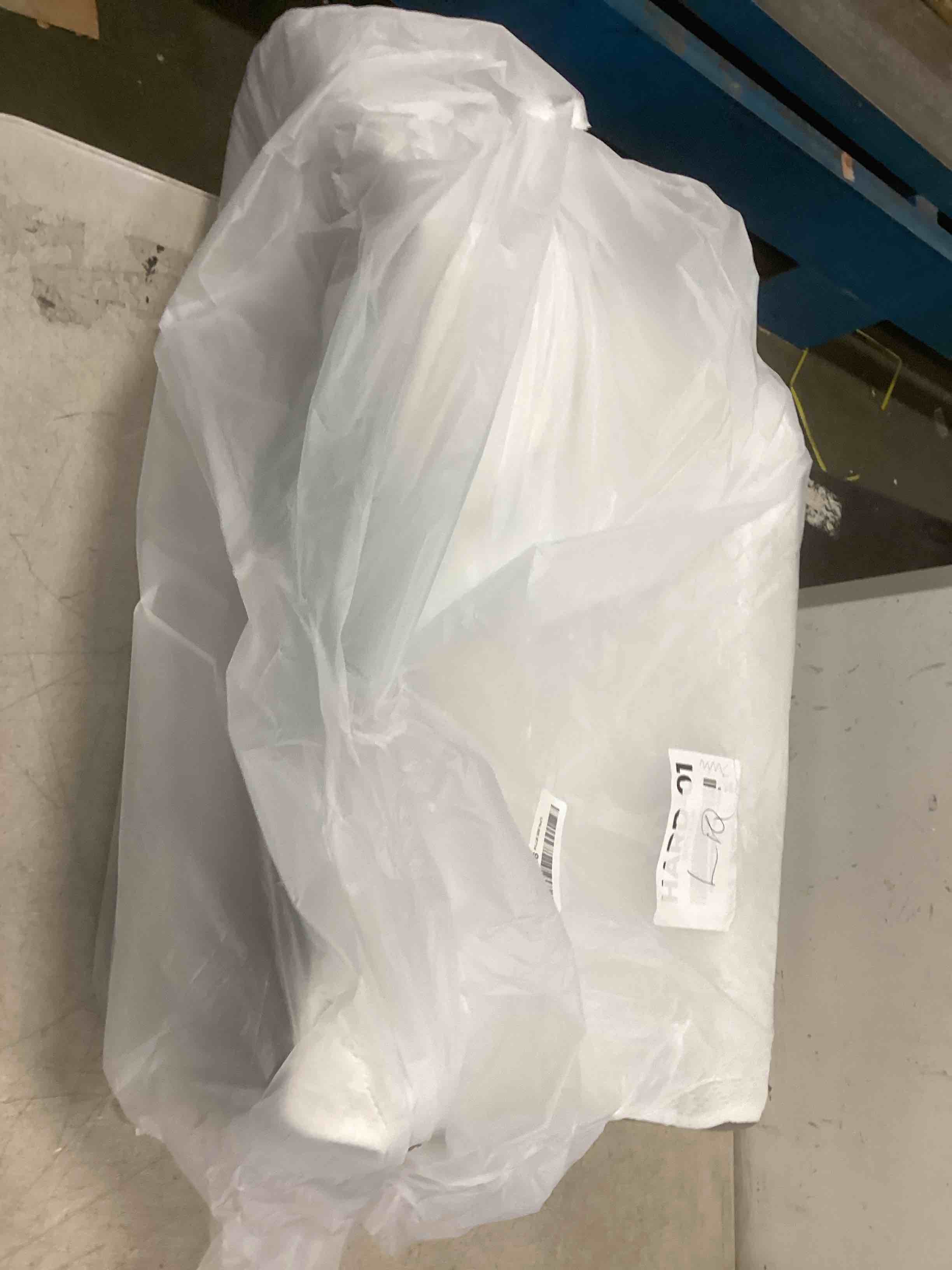 https://s3.amazonaws.com/lotting-images-prod/bidfta/ORG6290705_1714578841002.jpeg