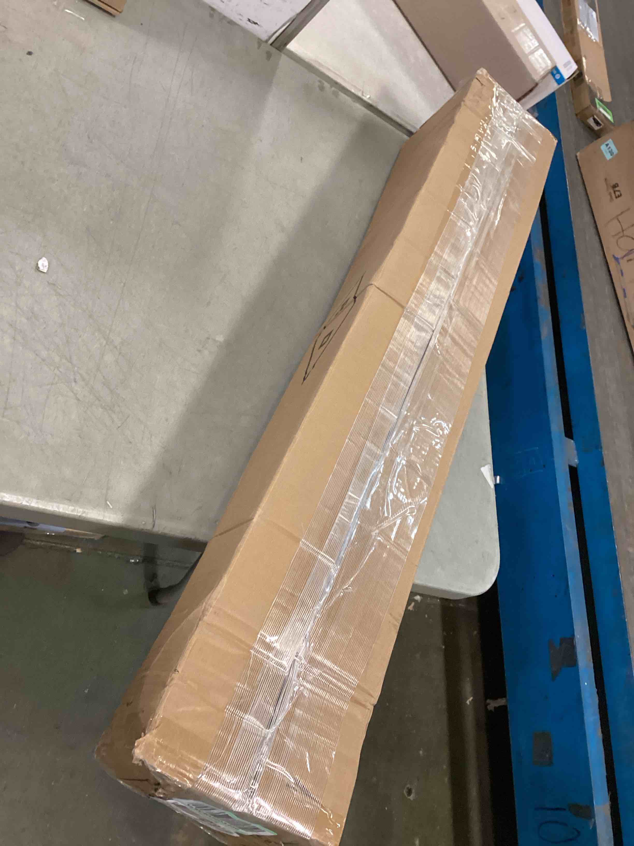 https://s3.amazonaws.com/lotting-images-prod/bidfta/ORG6290955_1714667136794.jpeg