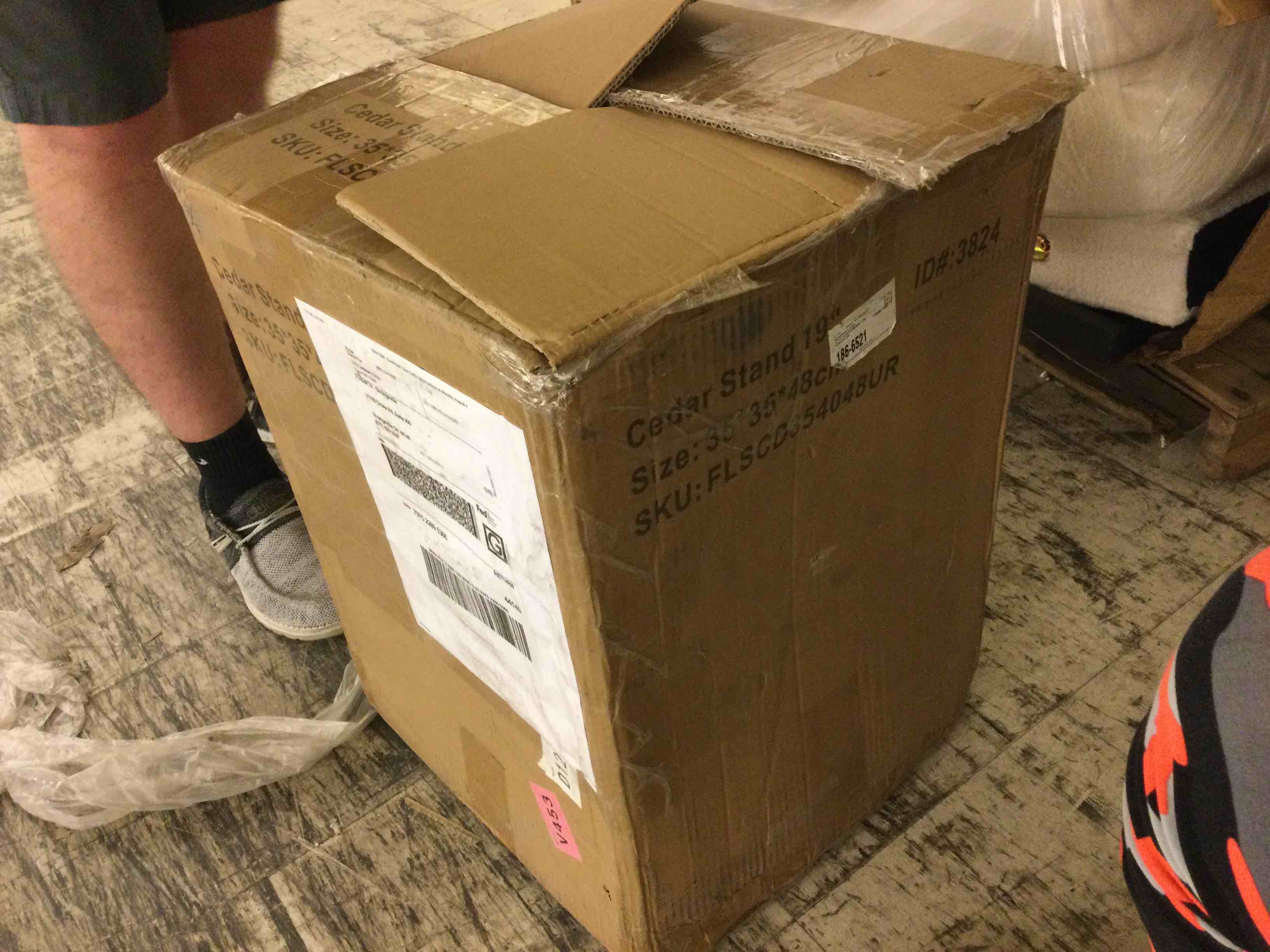 https://s3.amazonaws.com/lotting-images-prod/bidfta/ORG6291481_1759945010894.jpeg