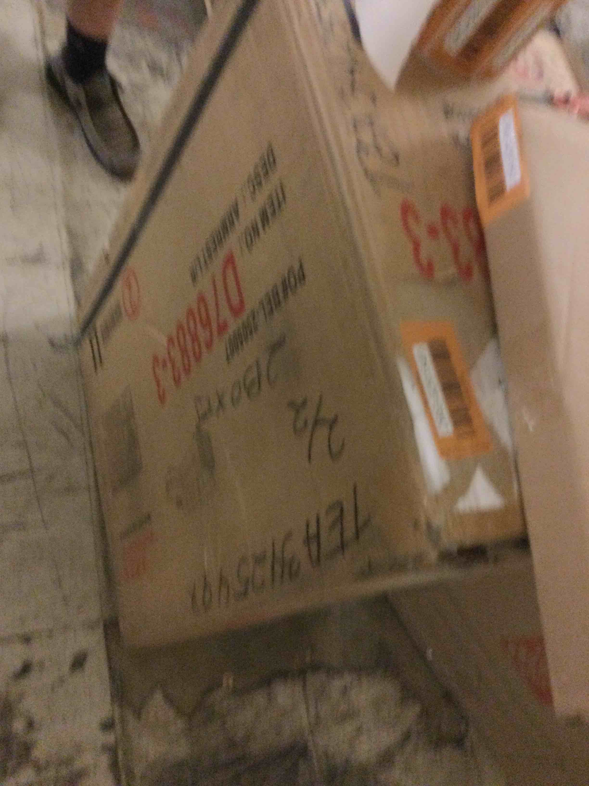 https://s3.amazonaws.com/lotting-images-prod/bidfta/ORG6291549_1760998022374.jpeg
