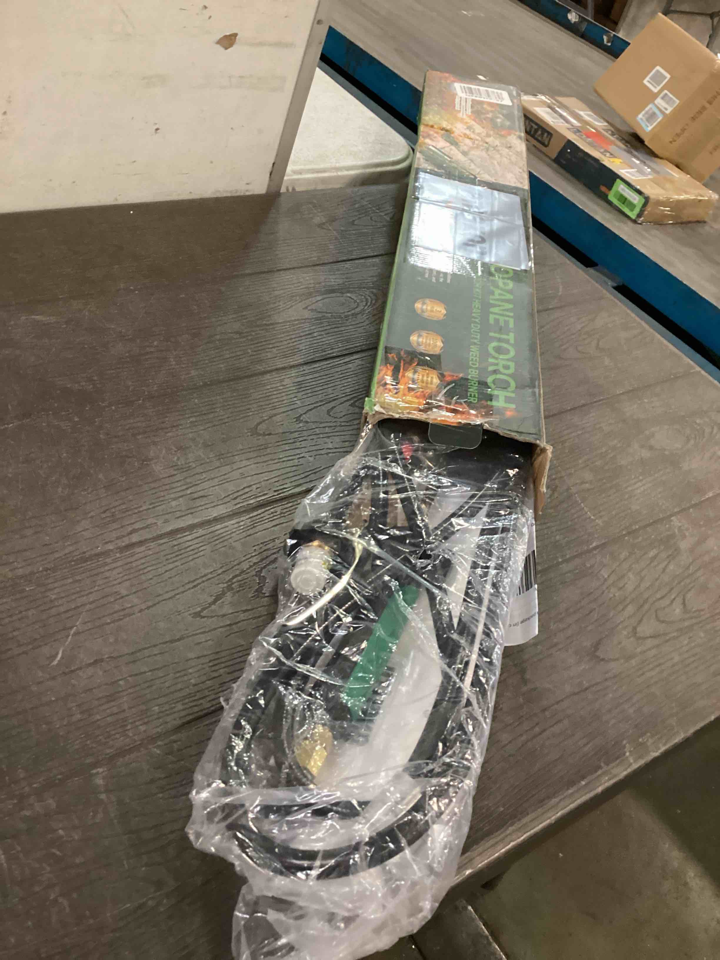 https://s3.amazonaws.com/lotting-images-prod/bidfta/ORG6294260_1715089873754.jpeg