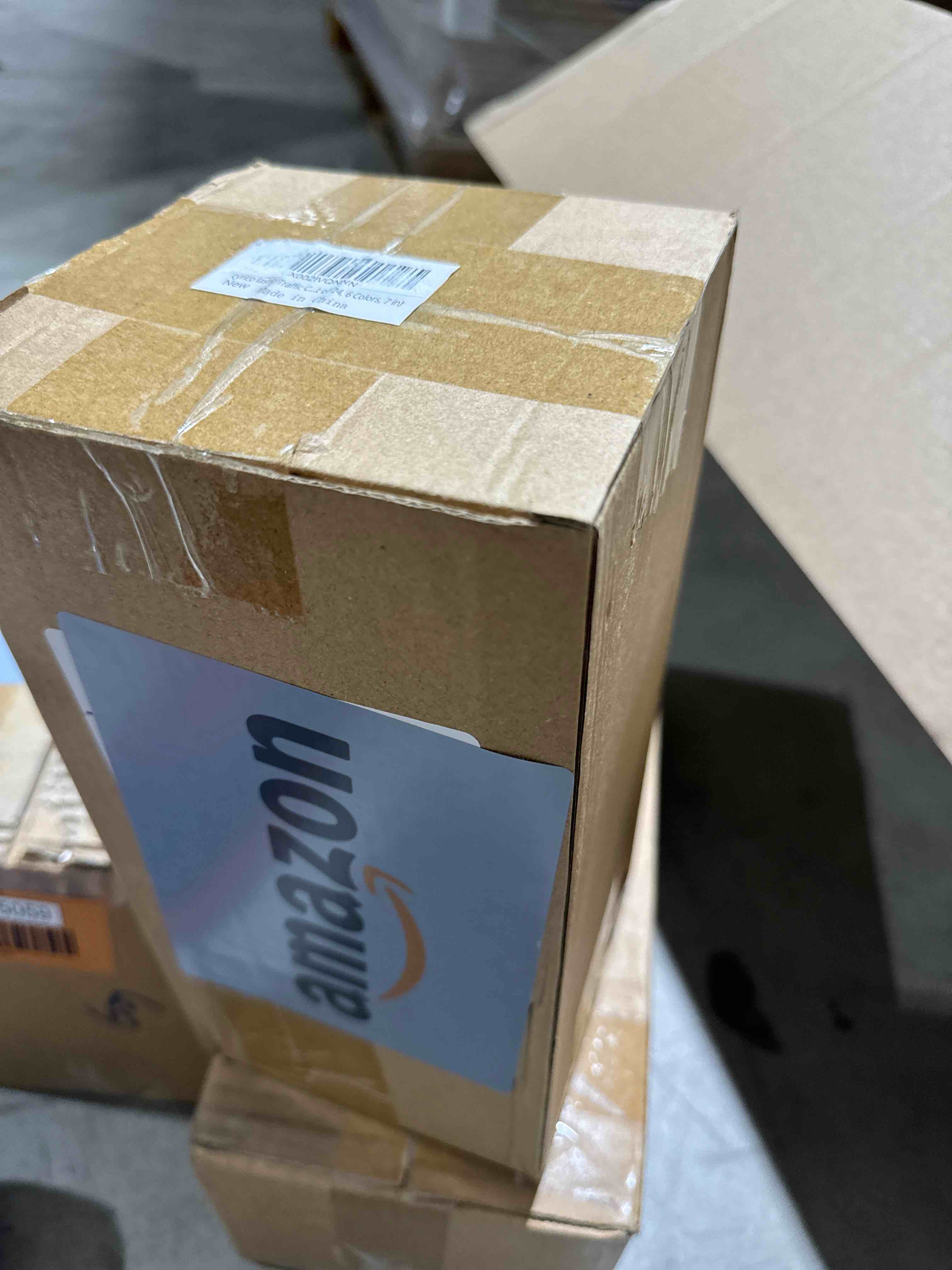 https://s3.amazonaws.com/lotting-images-prod/bidfta/ORG6295066_1723333185686.jpeg