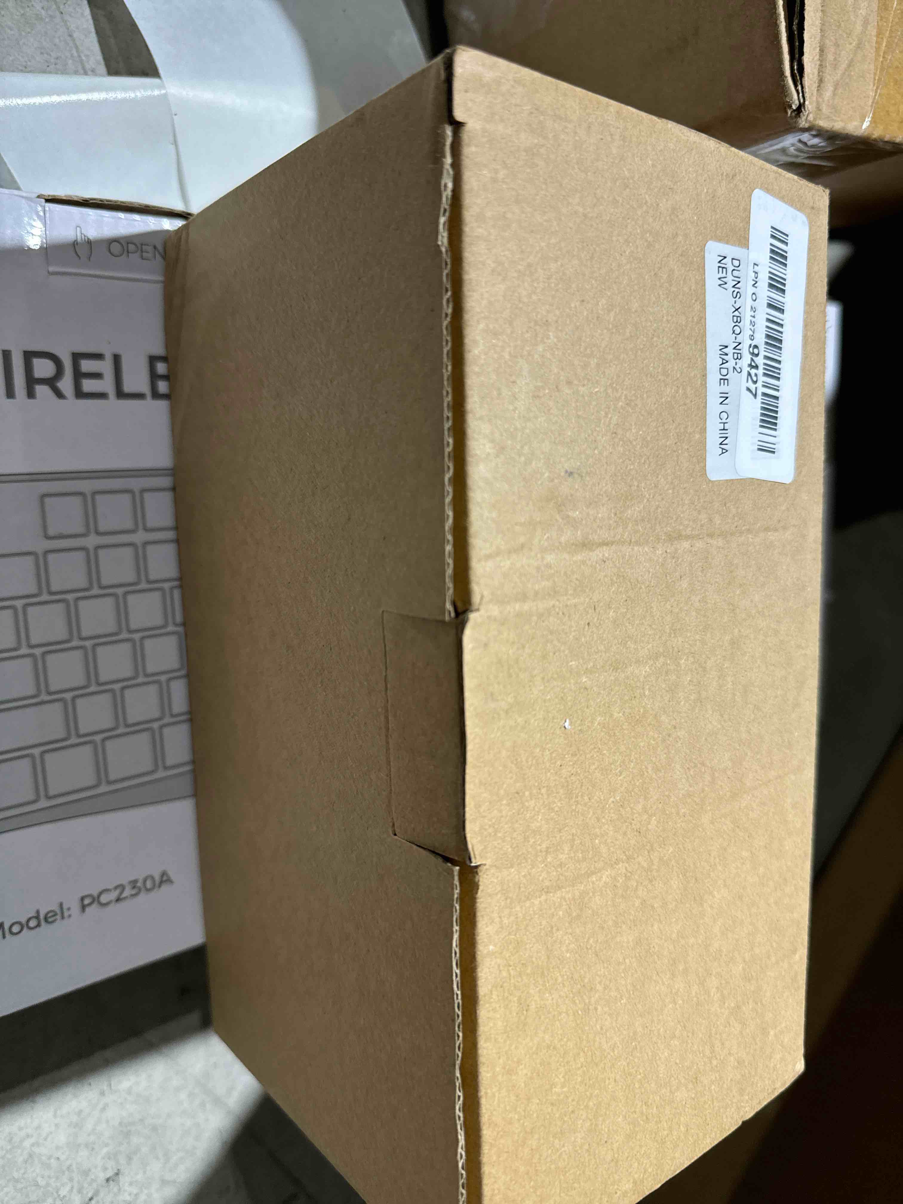 https://s3.amazonaws.com/lotting-images-prod/bidfta/ORG6295077_1723336177743.jpeg