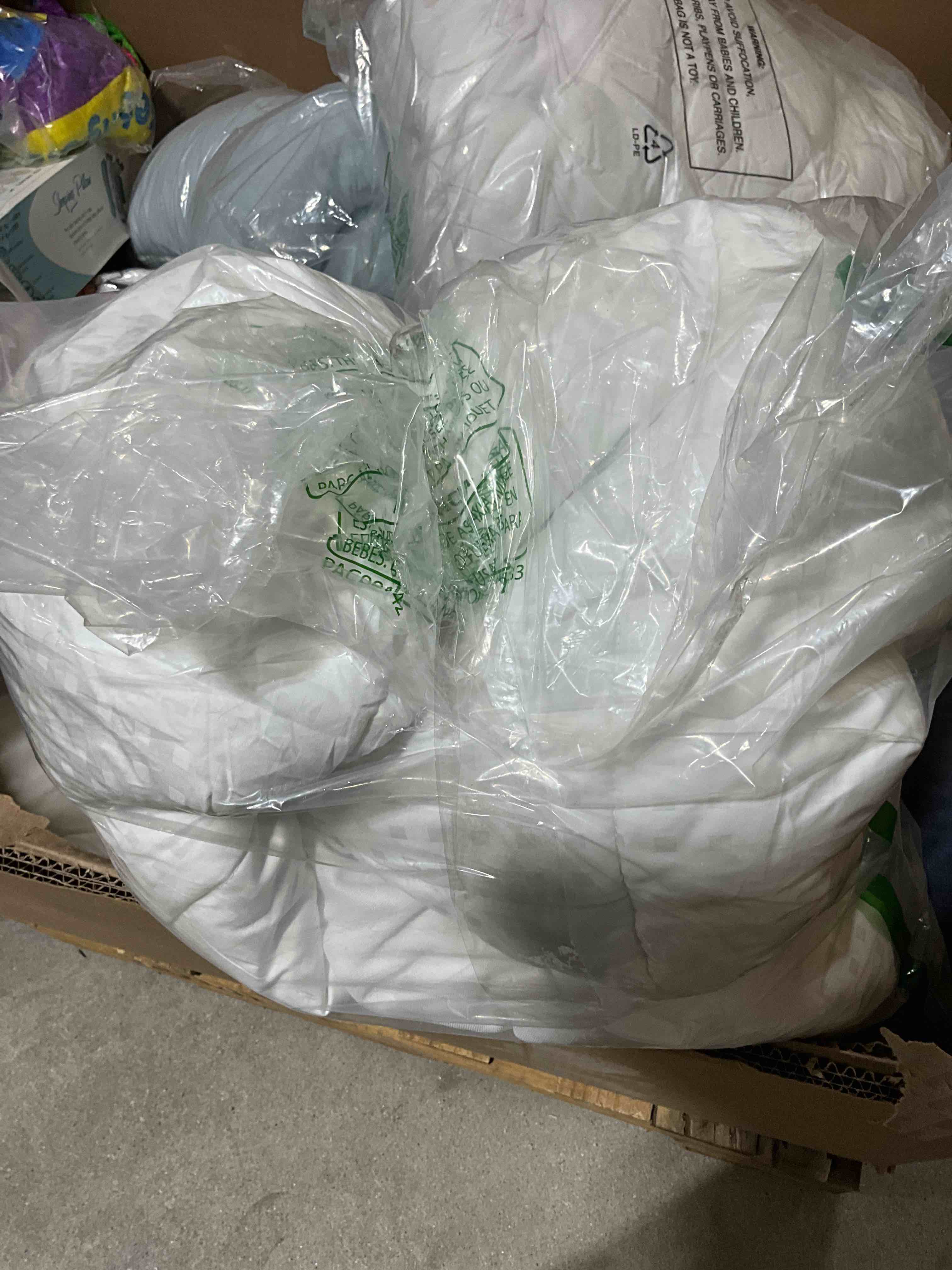 EASELAND Full Size Mattress Pad Pillow Top Mattress Cover Quilted