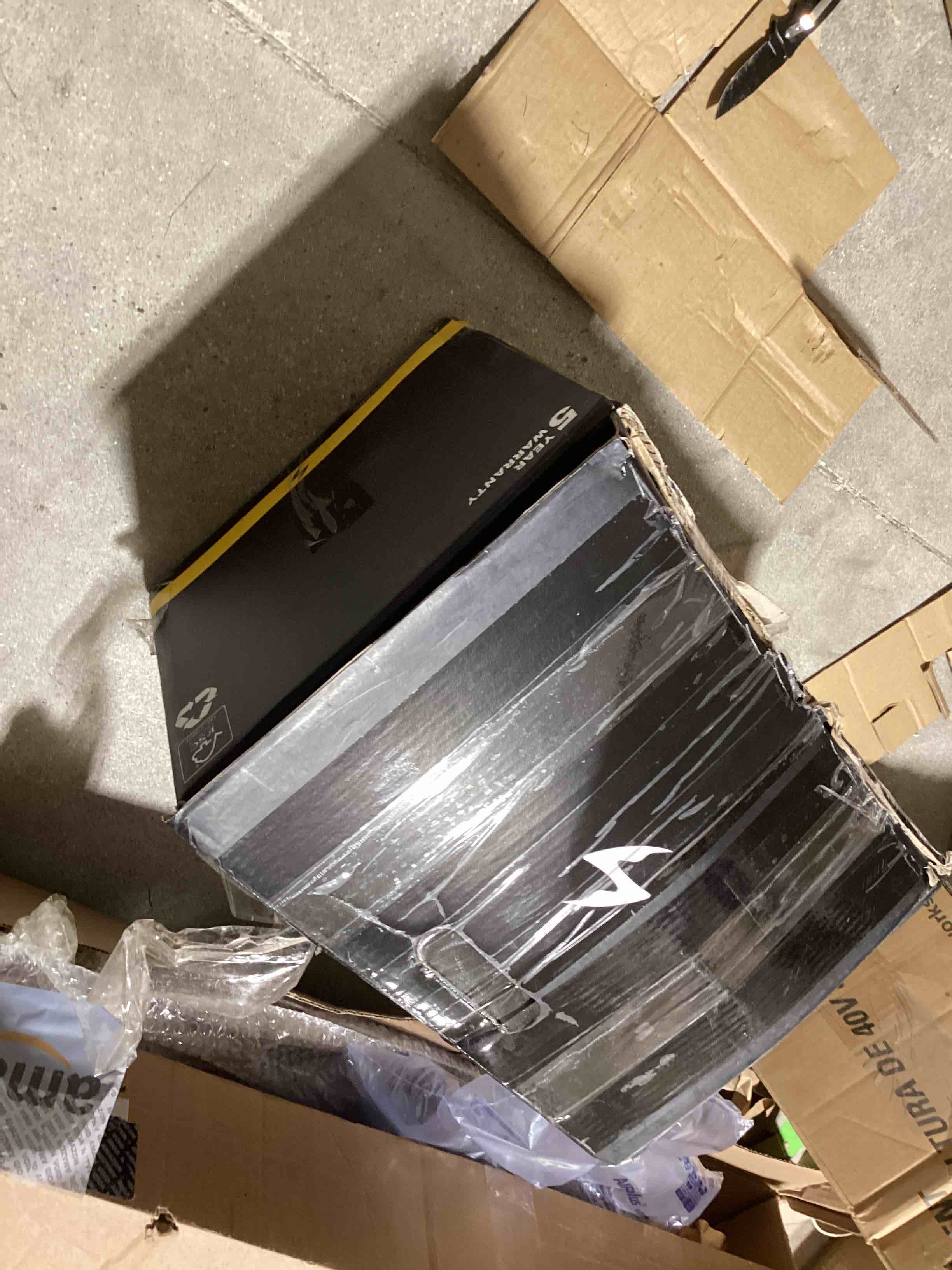 https://s3.amazonaws.com/lotting-images-prod/bidfta/ORG6306742_1724685371073.jpeg