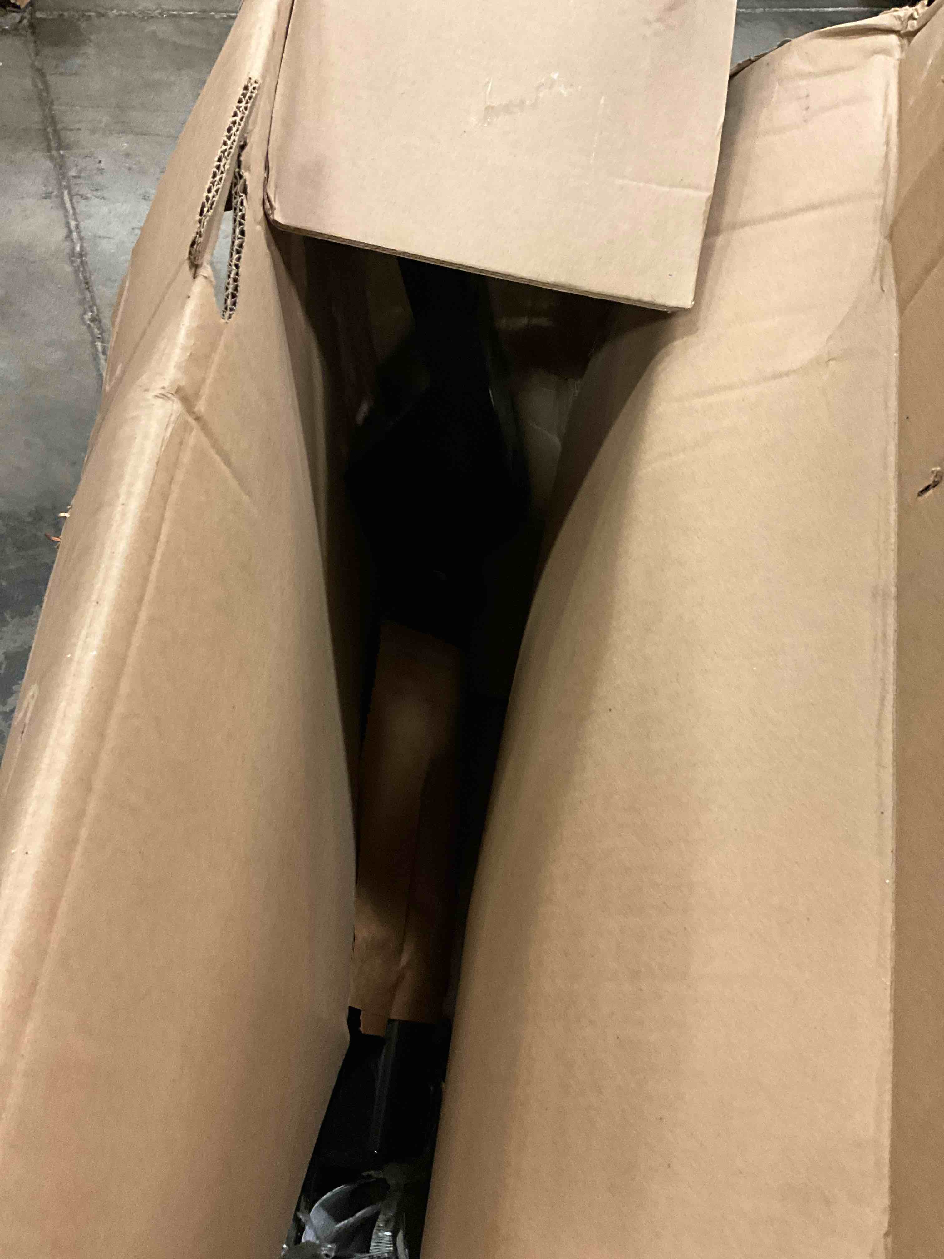 https://s3.amazonaws.com/lotting-images-prod/bidfta/ORG6311822_1716562733811.jpeg